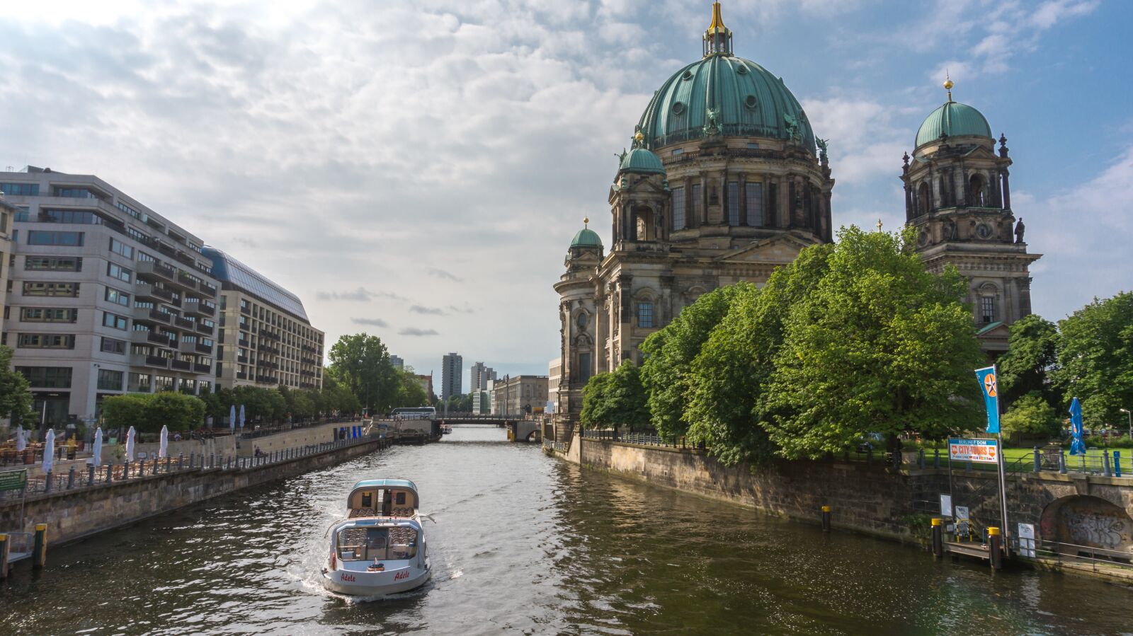 Sony Alpha a5000 (ILCE 5000) sample photo. River, architecture, city photography