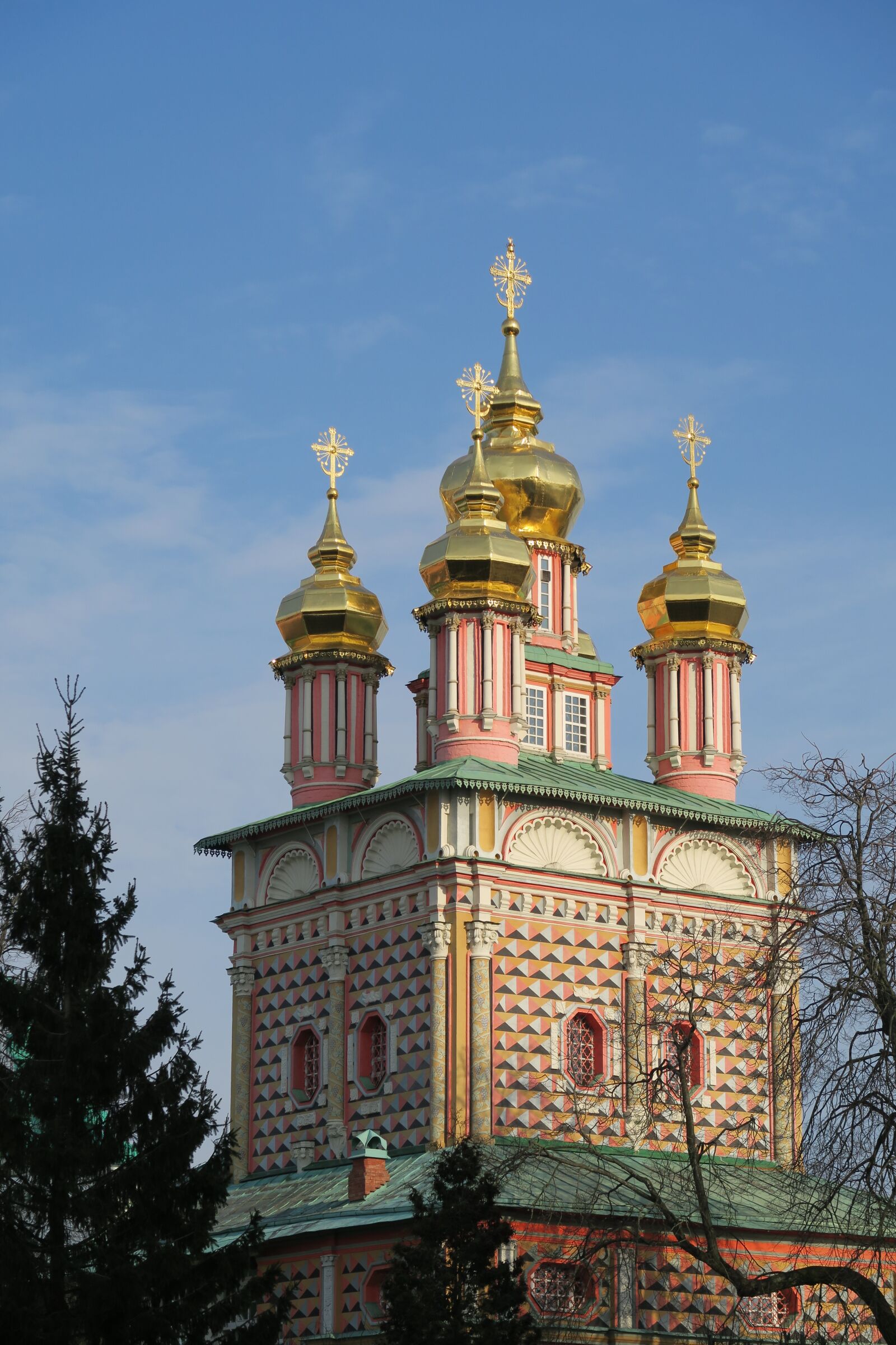 Canon PowerShot G7 X sample photo. Sergiev posad, church, laurel photography