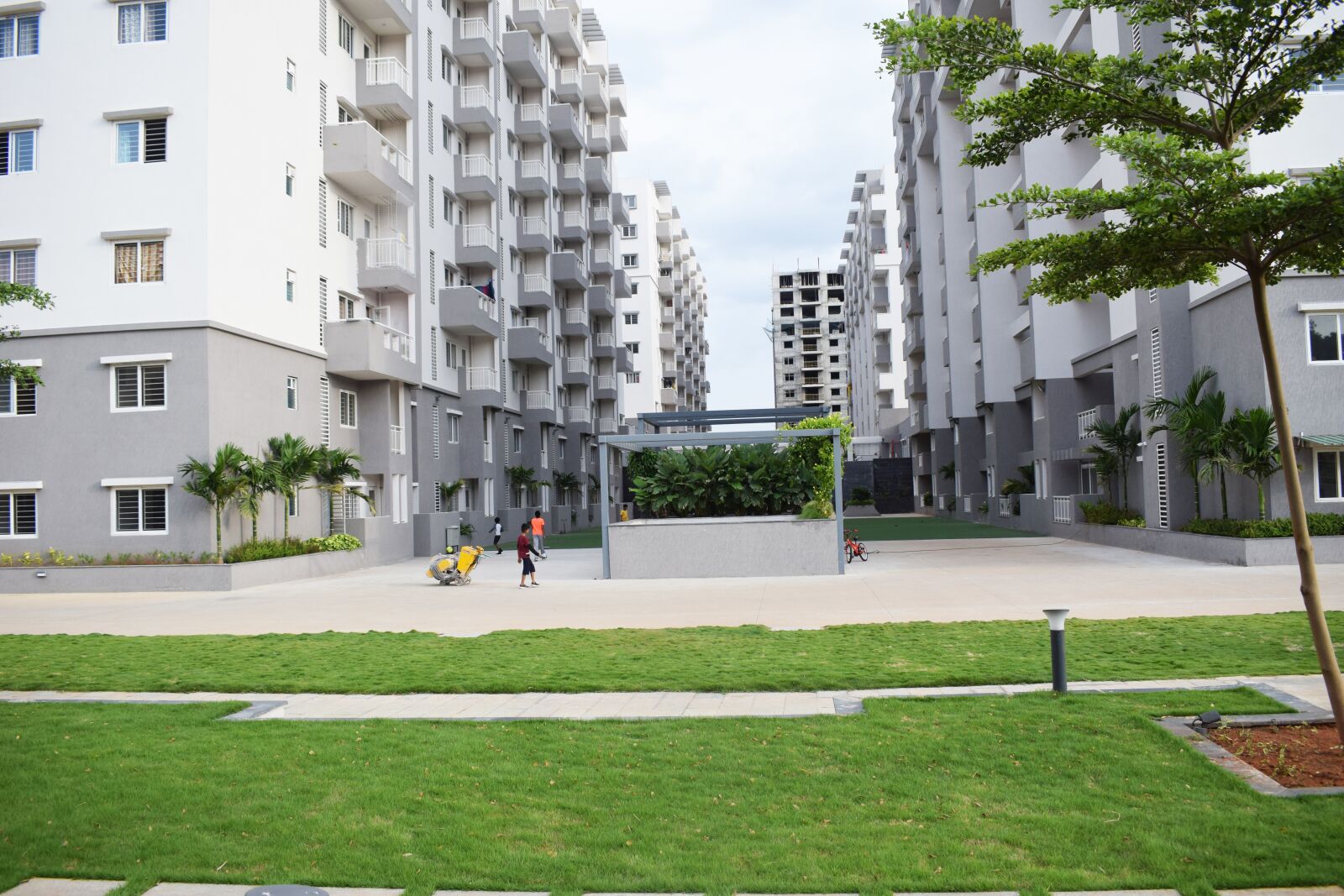 Nikon D3300 sample photo. Apartments, in, electroniccity photography