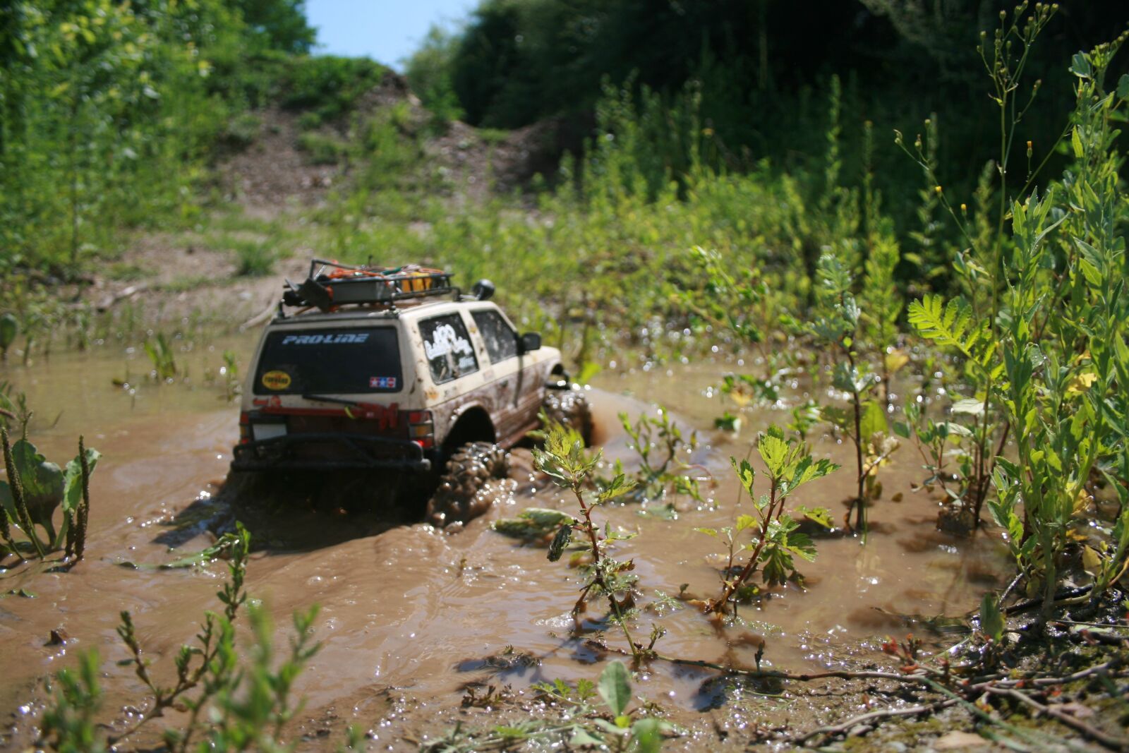 Canon EOS 400D (EOS Digital Rebel XTi / EOS Kiss Digital X) sample photo. Pajero, scale crawler, mitsubishi photography
