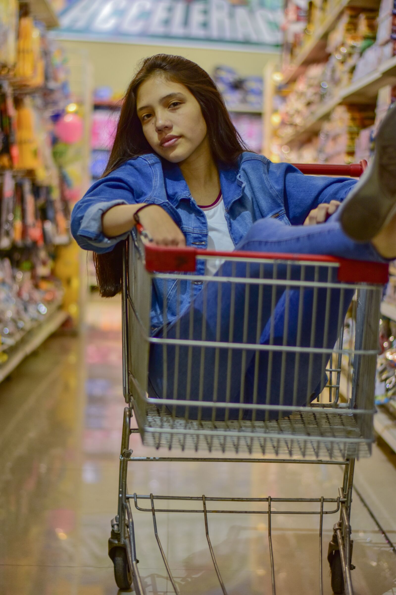 Nikon D3400 sample photo. Supermarket, happiness, joy photography