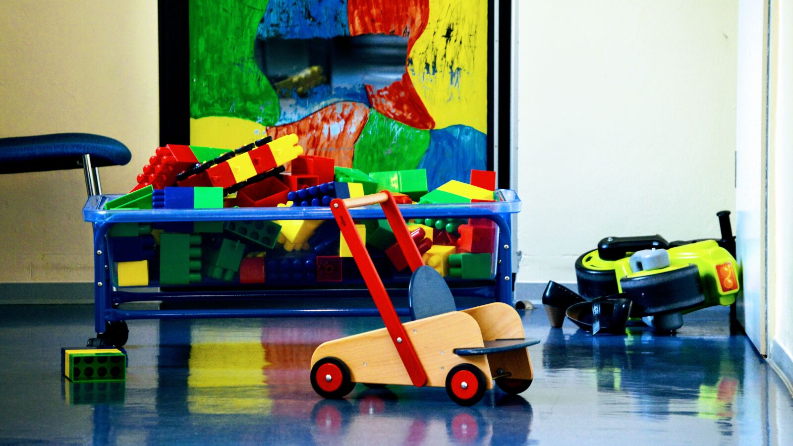Nikon D3200 sample photo. Toys, kindergarten, daycare photography