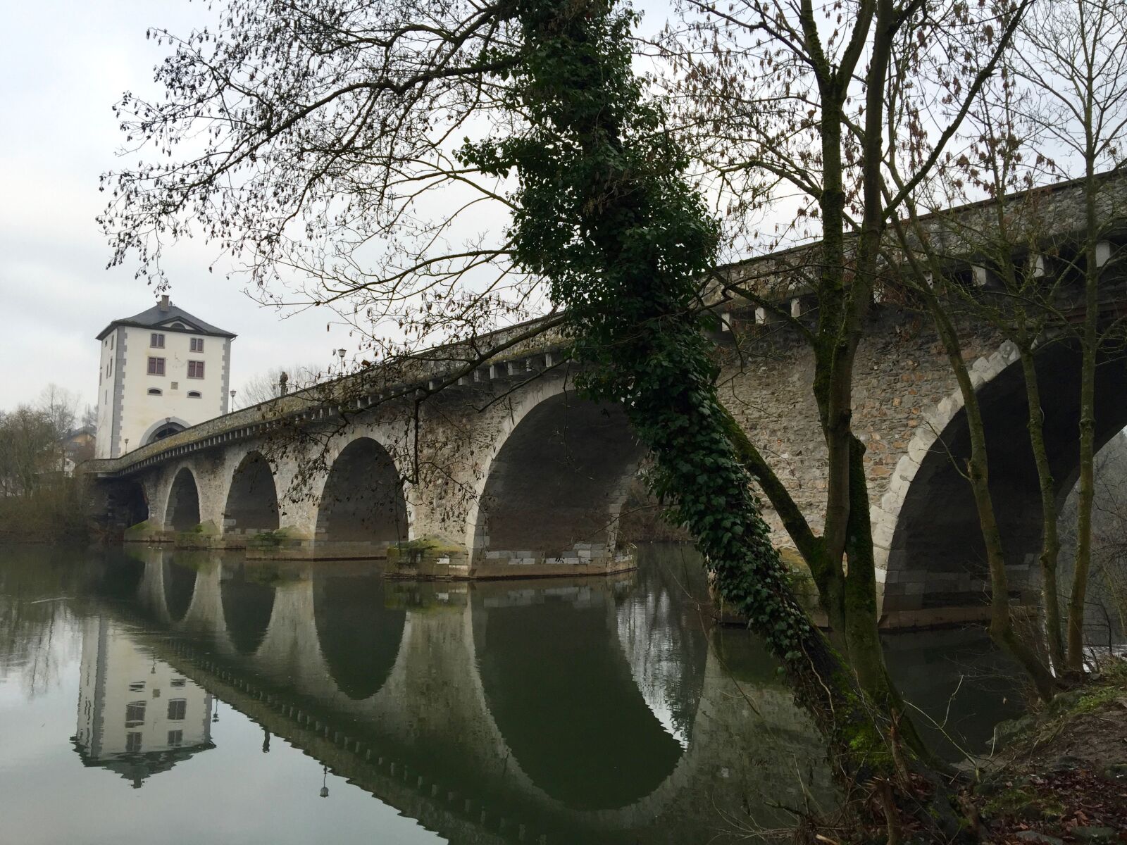 iPhone 6 Plus back camera 4.15mm f/2.2 sample photo. Bridge, limburg, lahn photography