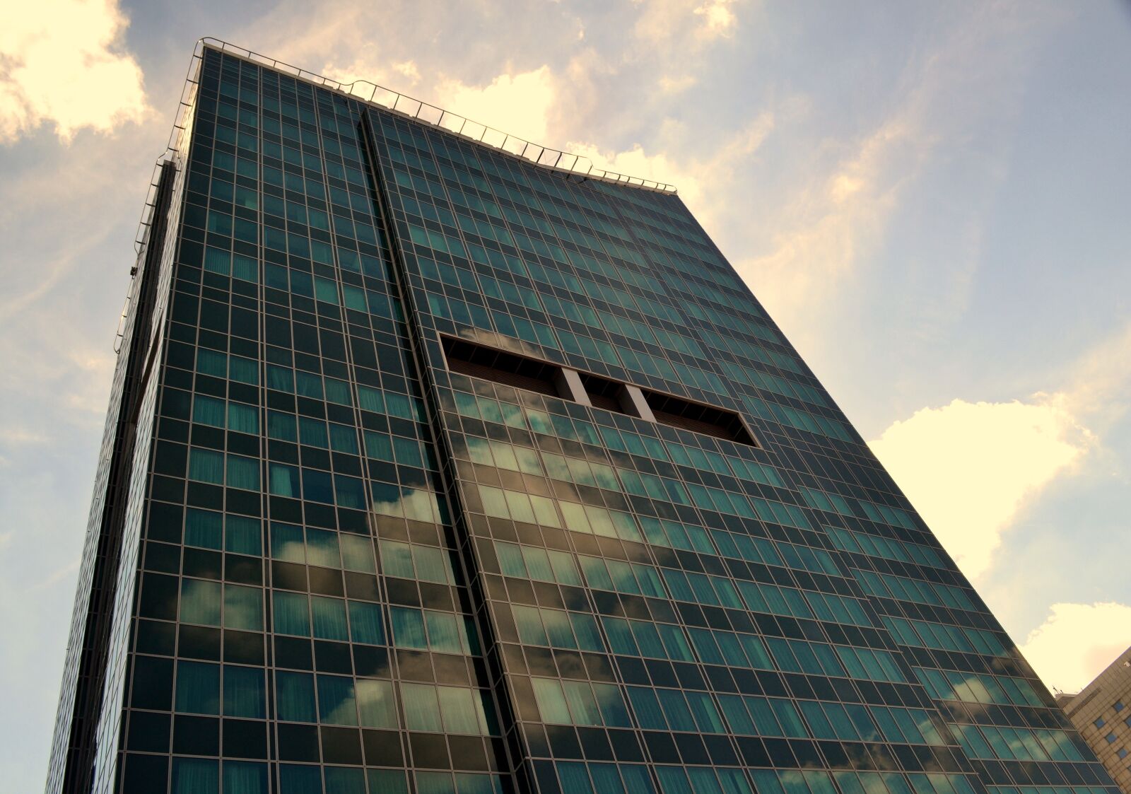 Nikon D3100 sample photo. Glass, architecture, the skyscraper photography