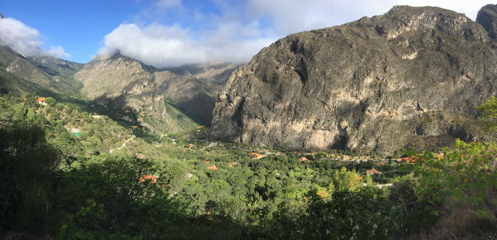 iPhone SE back camera 4.15mm f/2.2 sample photo. Sierra, nuevo le n photography