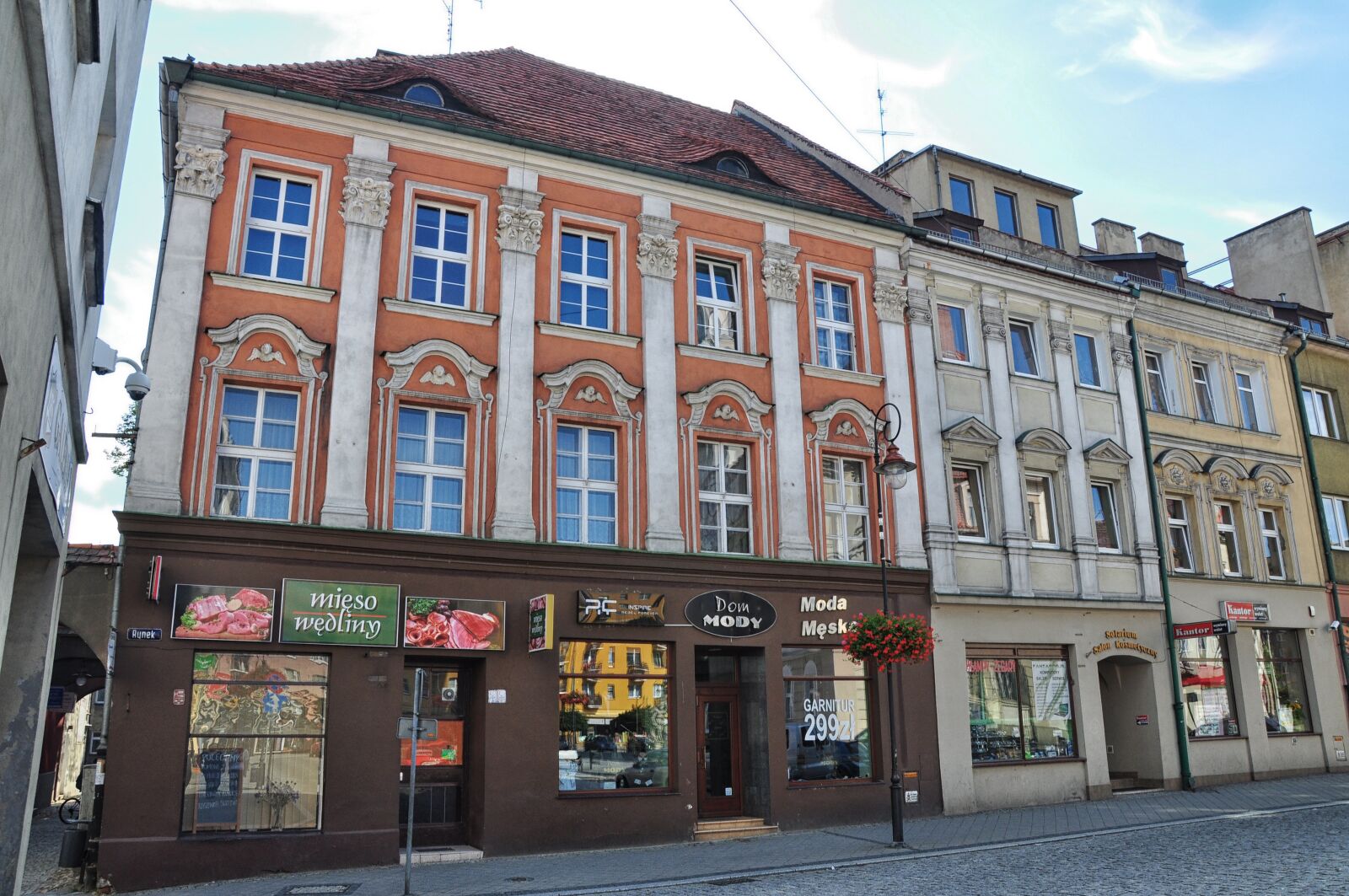 Nikon D90 sample photo. Kamienica, façades, architecture photography