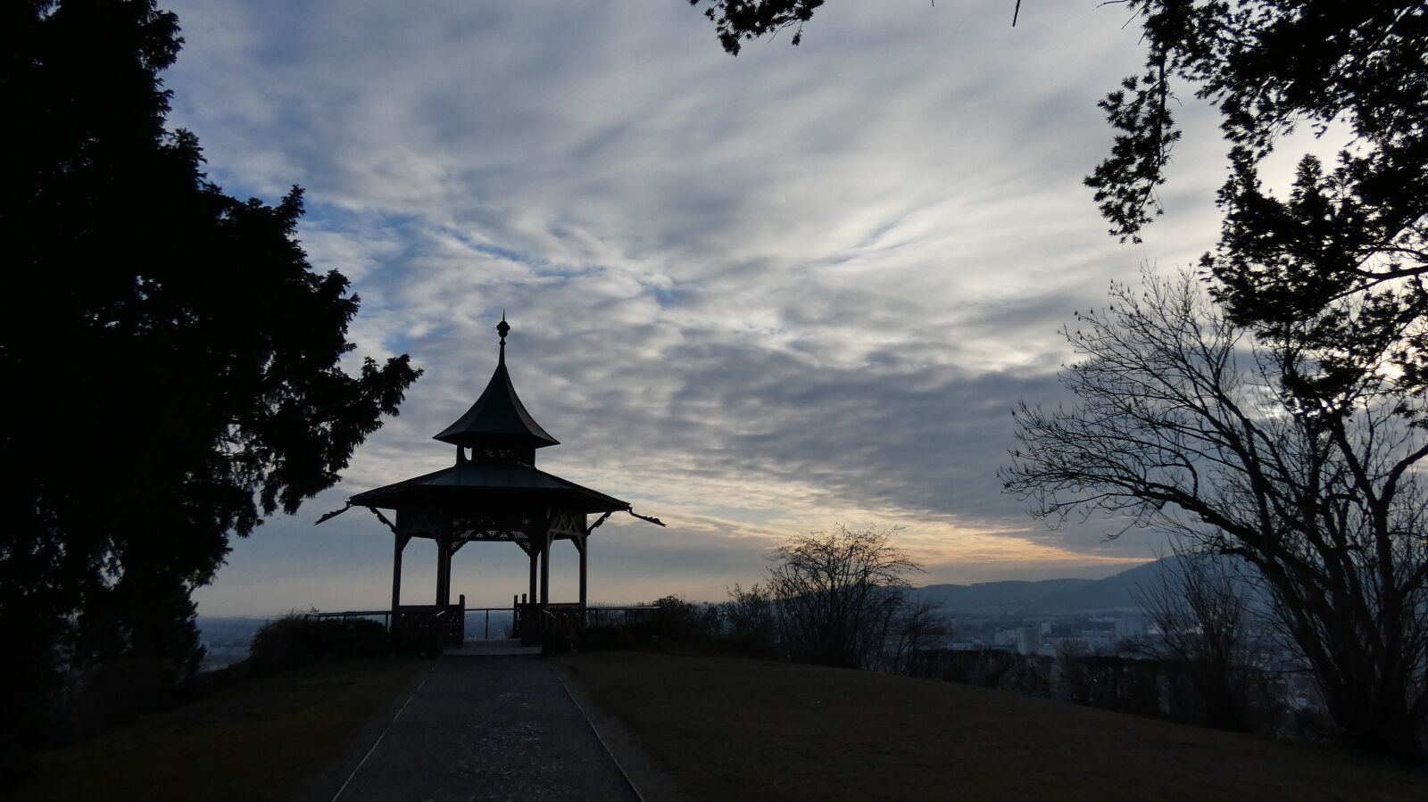 Panasonic DC-FZ83 sample photo. Graz, schlossberg, pavillion photography