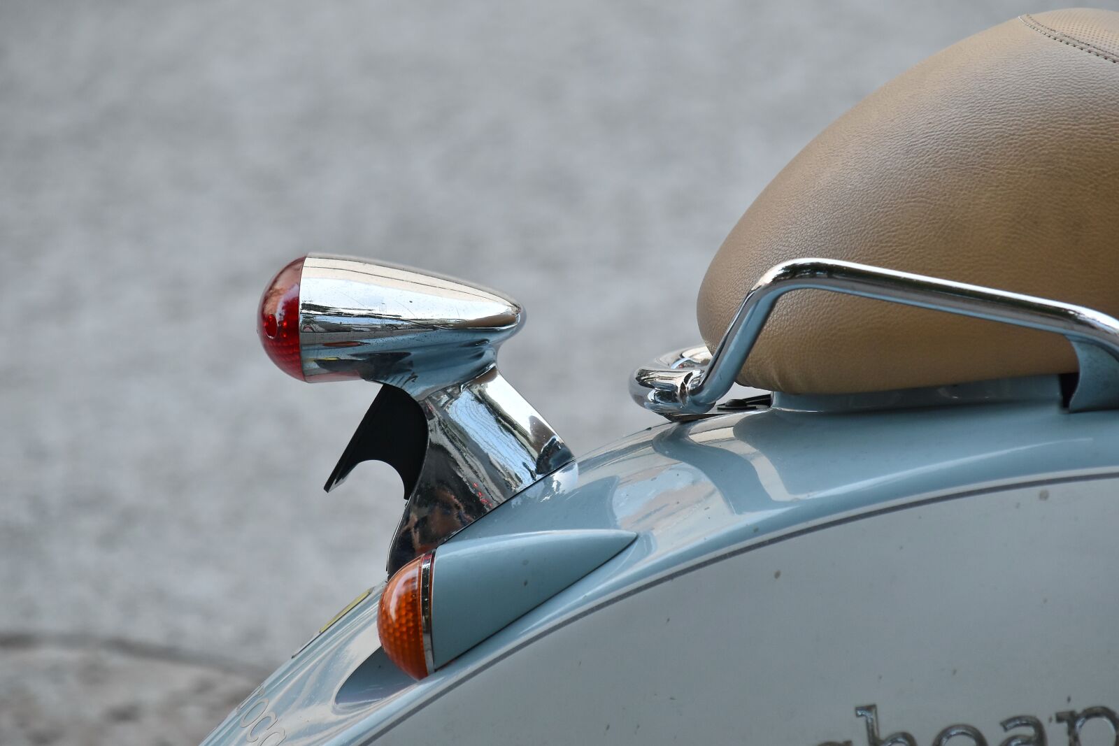 Nikon D5500 sample photo. Detail, leather, moped, nostalgia photography
