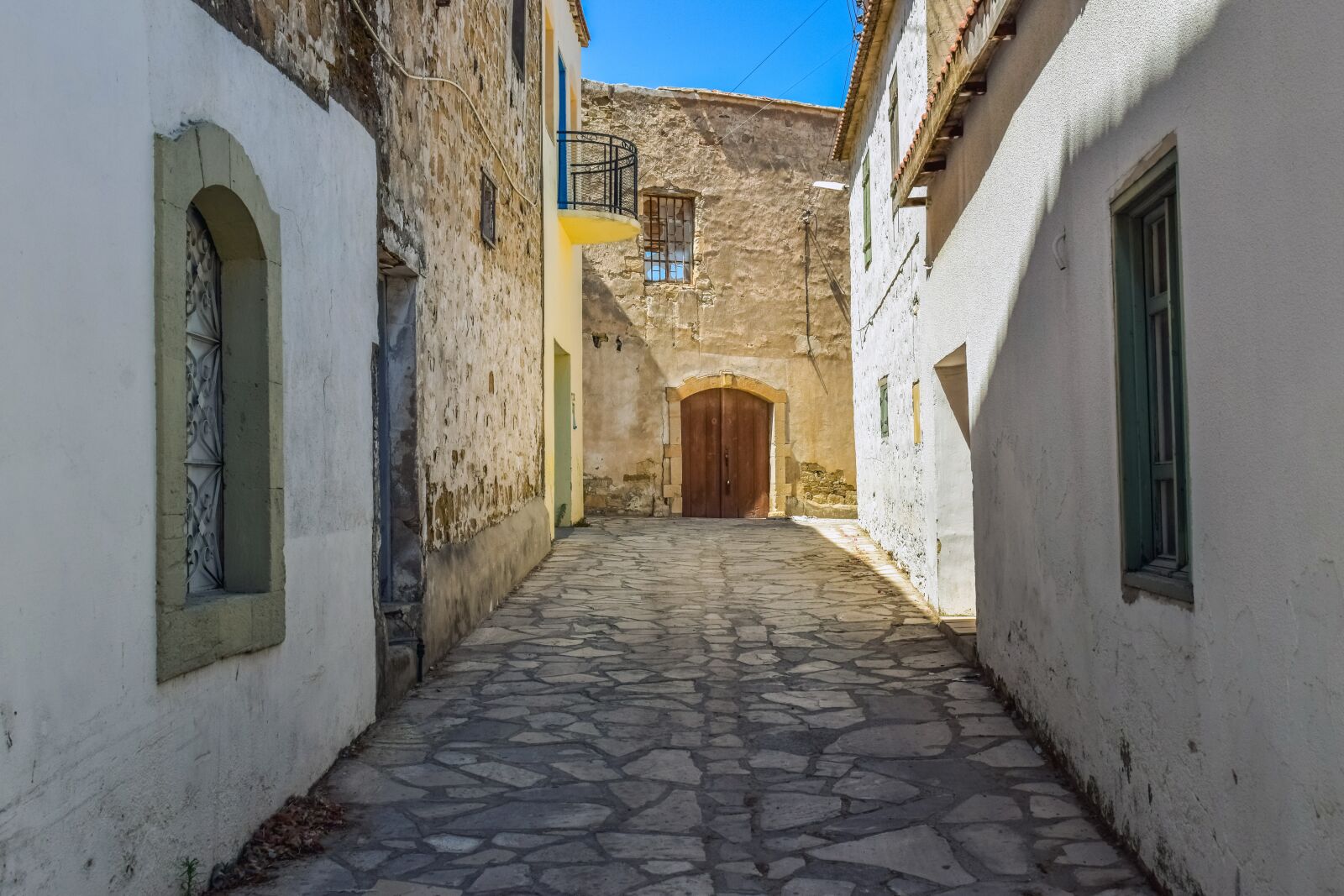 Nikon D3300 sample photo. Old house, backstreet, architecture photography
