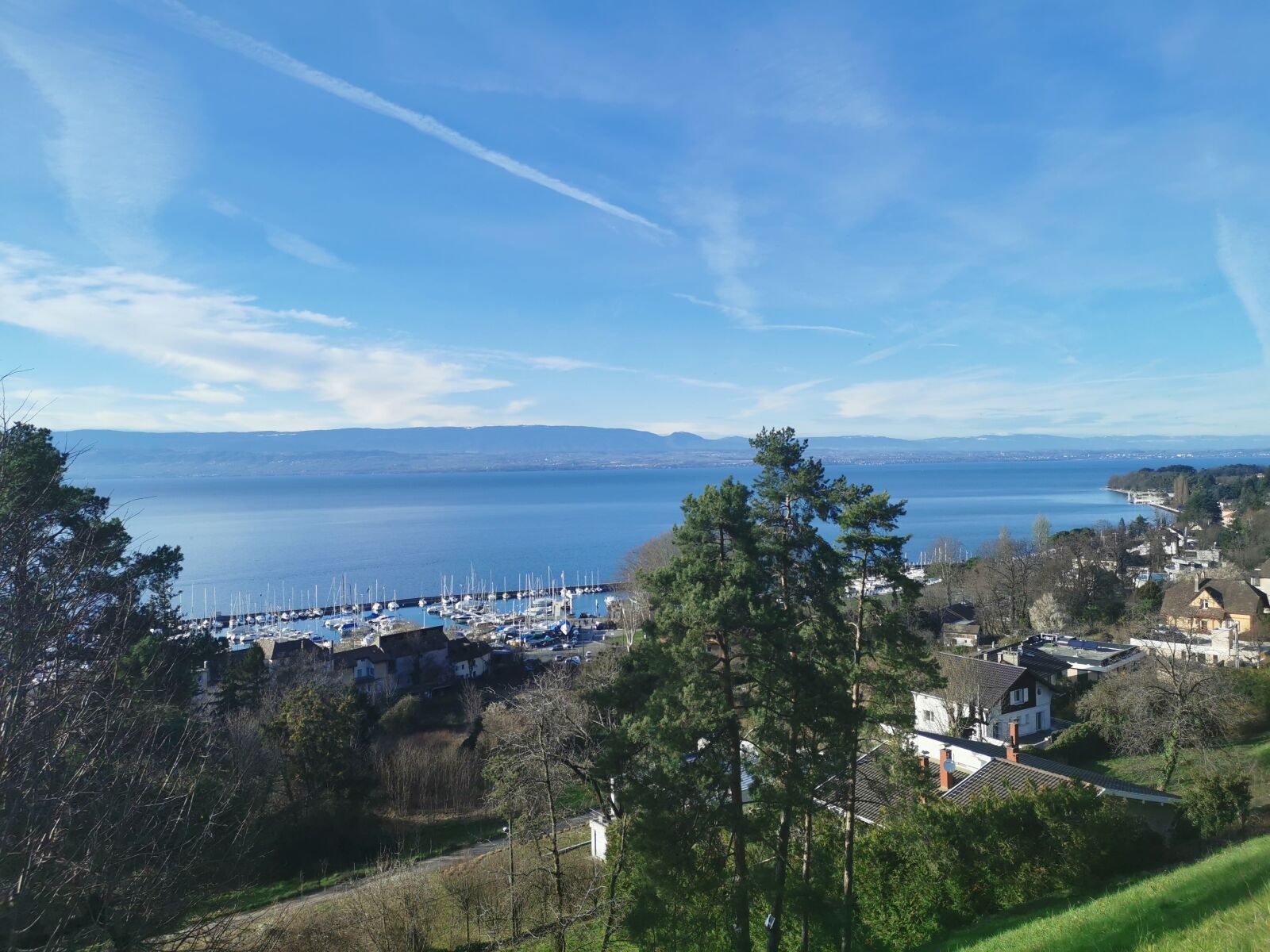 HUAWEI P30 sample photo. Thonon, lake, geneva photography
