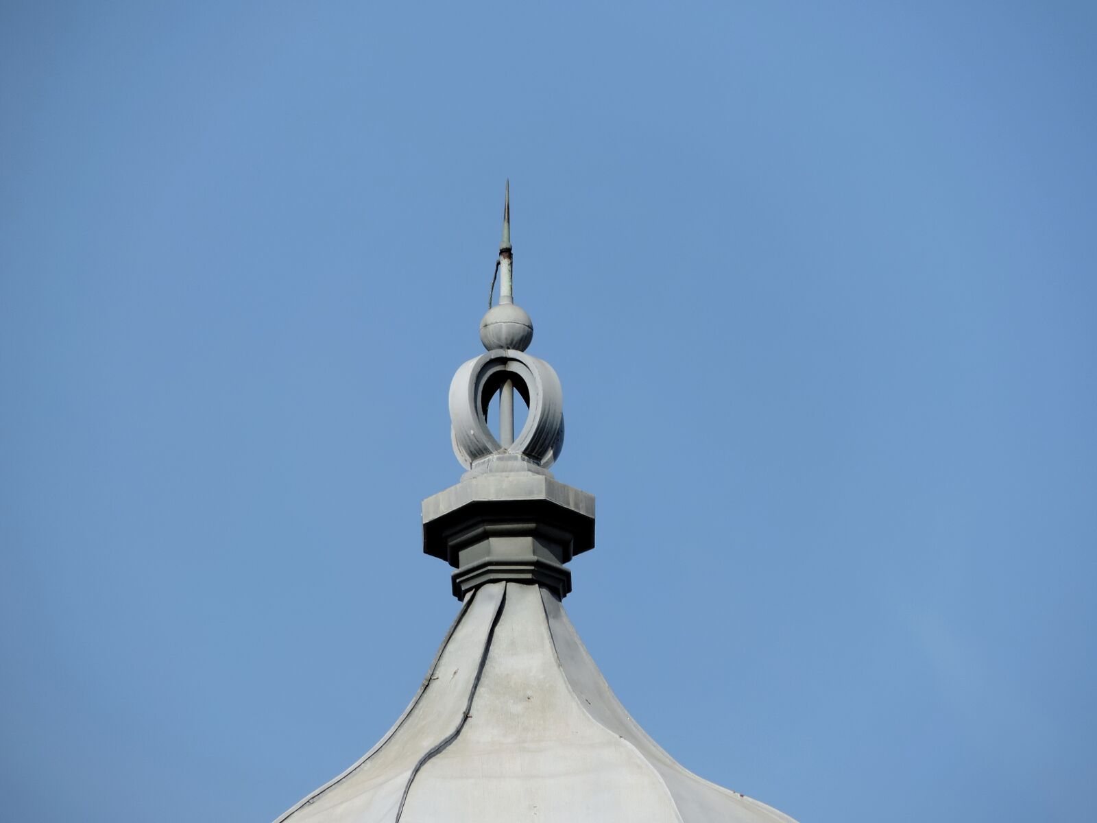 Nikon Coolpix P520 sample photo. Architecture, roof, dome, building photography