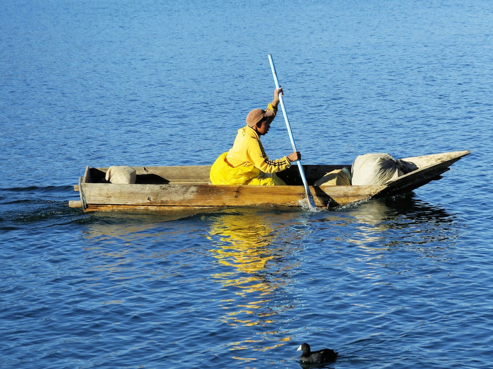 Pentax K200D sample photo. Guatemala, atitlan, boat photography