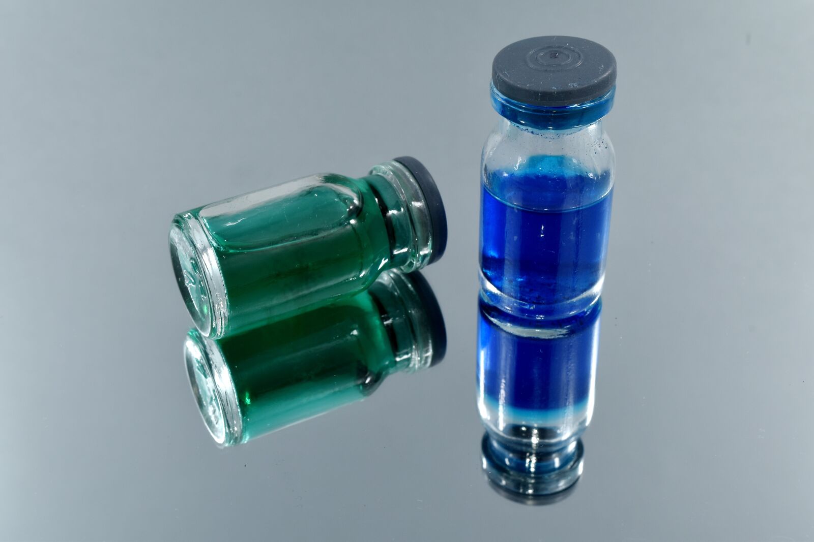 Nikon D5500 sample photo. Chemicals, chemistry, glass, glossy photography