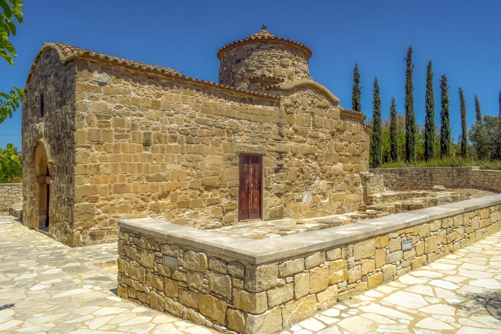 Nikon D3300 sample photo. Panagia tou kampou, church photography