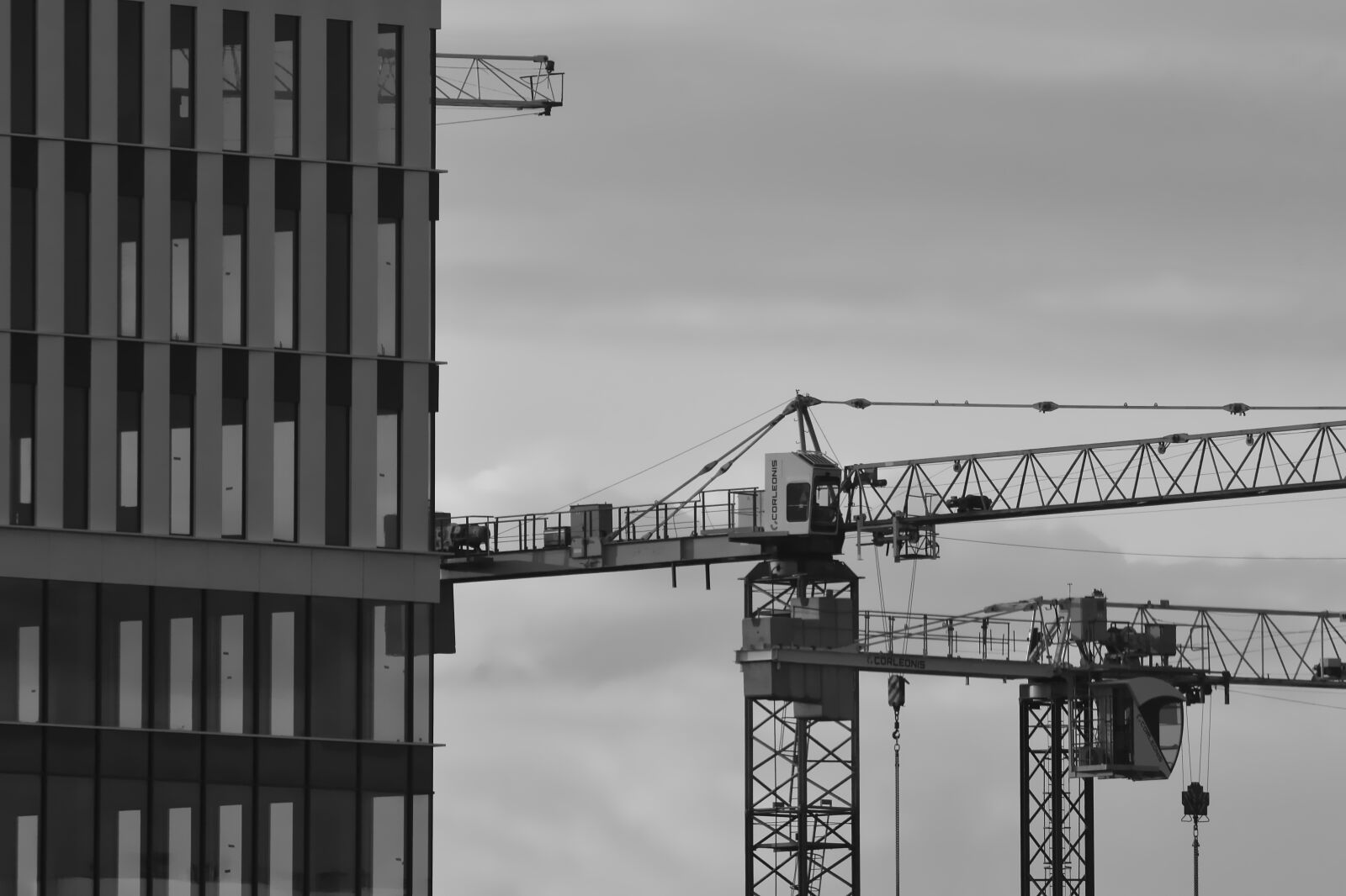 Nikon D7200 sample photo. Architecture, crane, black and photography
