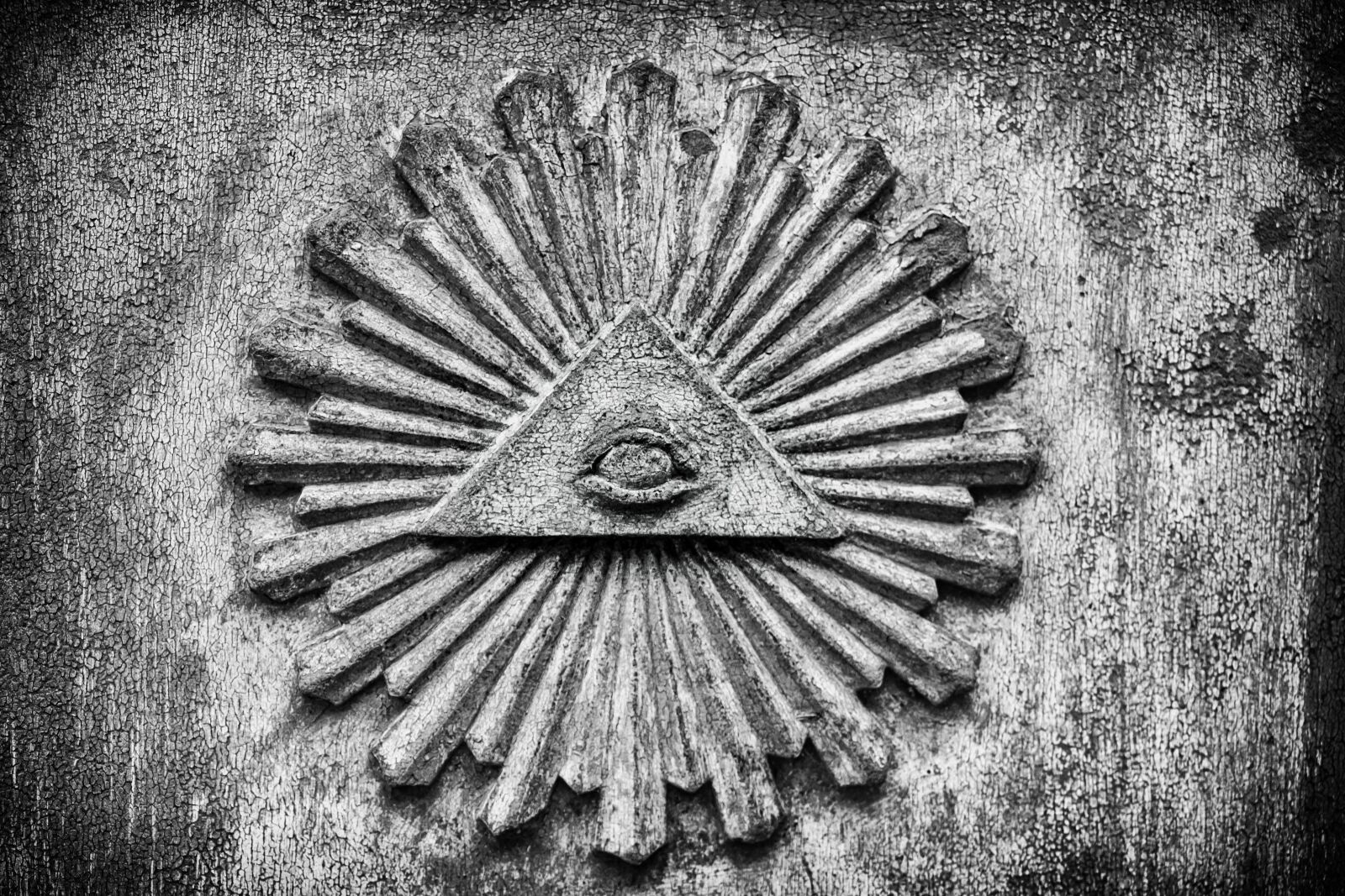 Canon EOS 700D (EOS Rebel T5i / EOS Kiss X7i) sample photo. Symbol, eye, illuminati photography