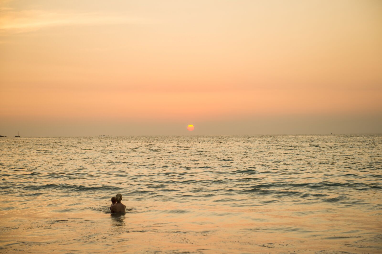 Nikon D3S sample photo. Thailand, sea, sunset photography