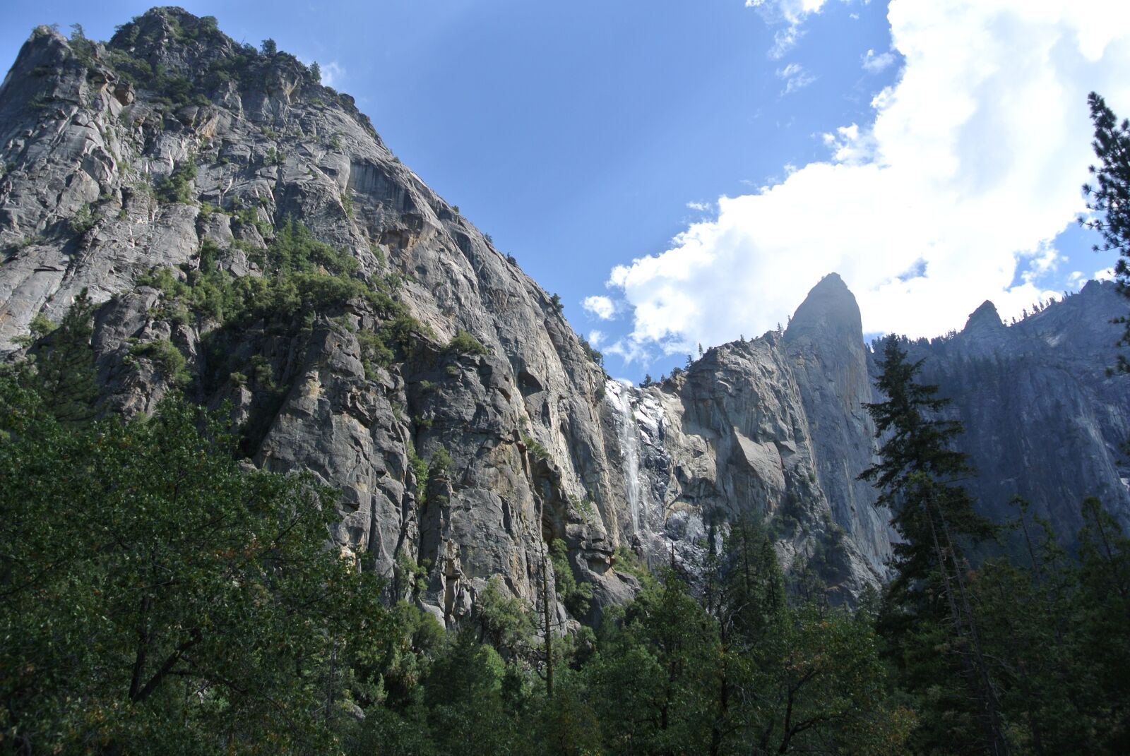 Nikon 1 Nikkor VR 10-30mm F3.5-5.6 sample photo. Yosemite, national, park photography