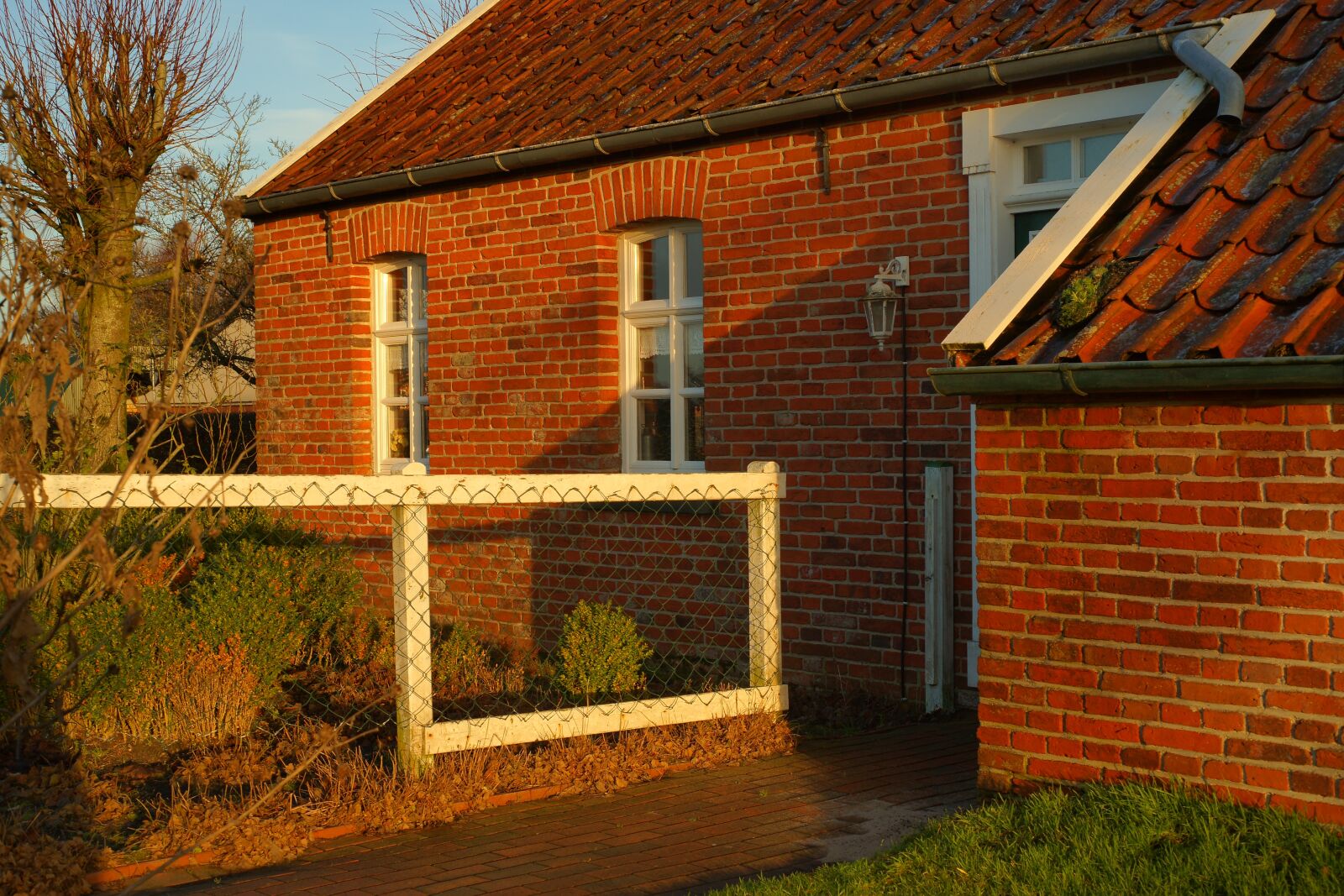 Sony Alpha DSLR-A900 sample photo. East frisia, fehnhaus, old photography