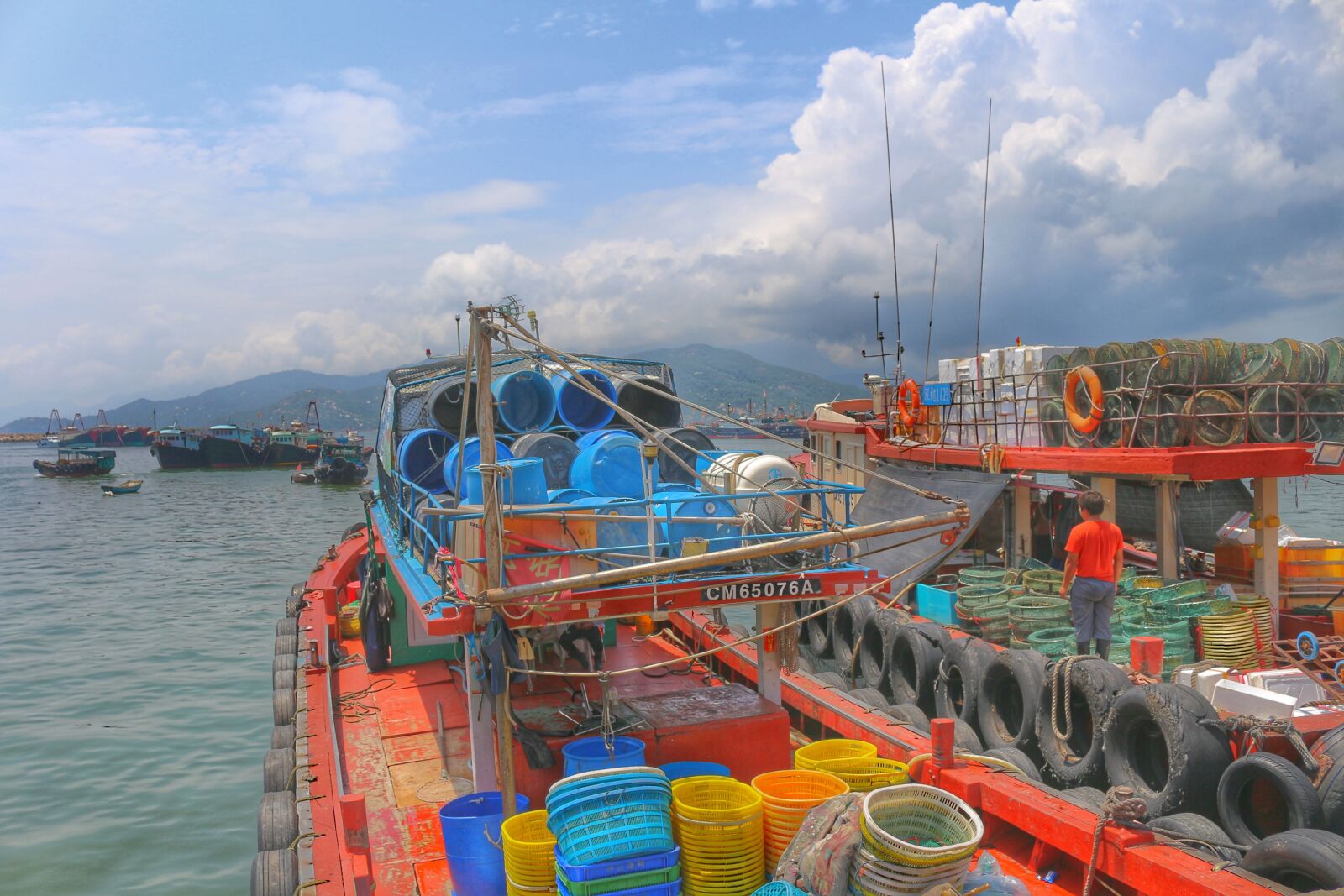 Canon EOS 700D (EOS Rebel T5i / EOS Kiss X7i) sample photo. Hong kong, long island photography
