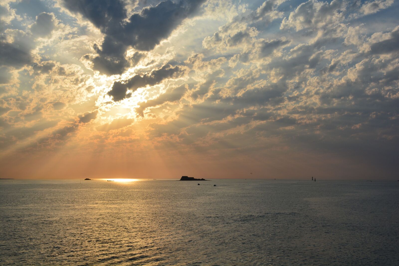 Nikon D7100 sample photo. Sunset, sky, sea photography