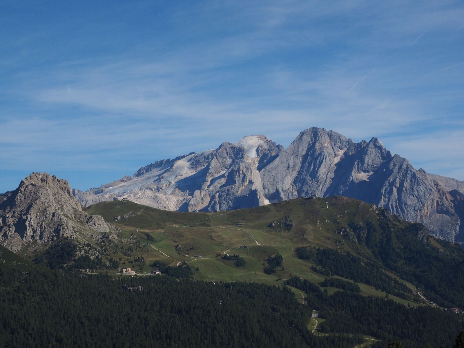 Olympus OM-D E-M1 + Olympus M.Zuiko Digital ED 12-40mm F2.8 Pro sample photo. Sasso bec, rifugio sass photography