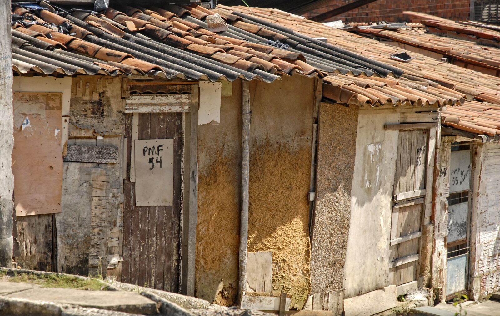 Nikon D200 sample photo. Home, poverty, hovel photography