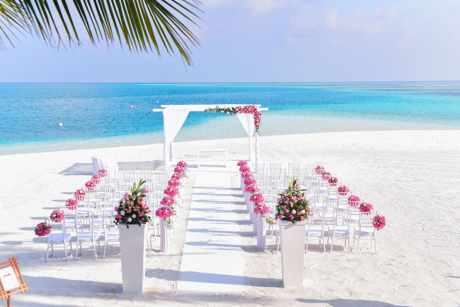 Nikon D750 sample photo. Beach, beach, wedding, chairs photography