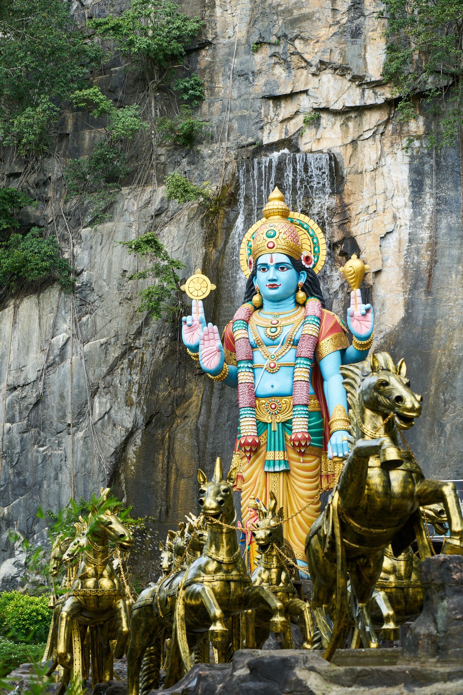 Sony a7R II sample photo. Hinduism, religion, prayer photography