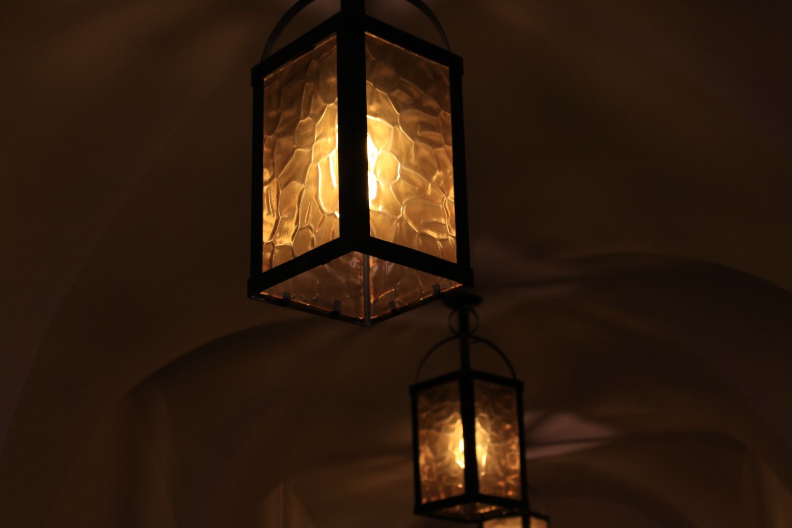 Canon EOS 700D (EOS Rebel T5i / EOS Kiss X7i) sample photo. Ishi-dōrō, lit, light photography
