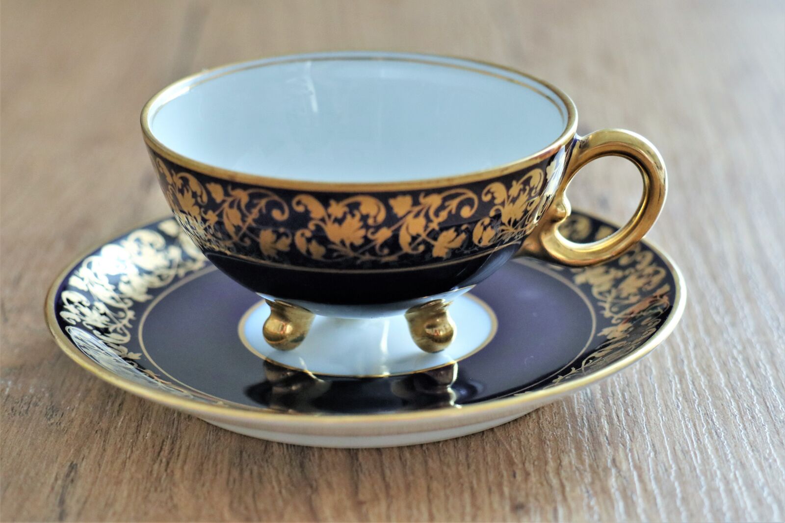 Canon EOS M6 sample photo. Teacup, porcelain, theme photography