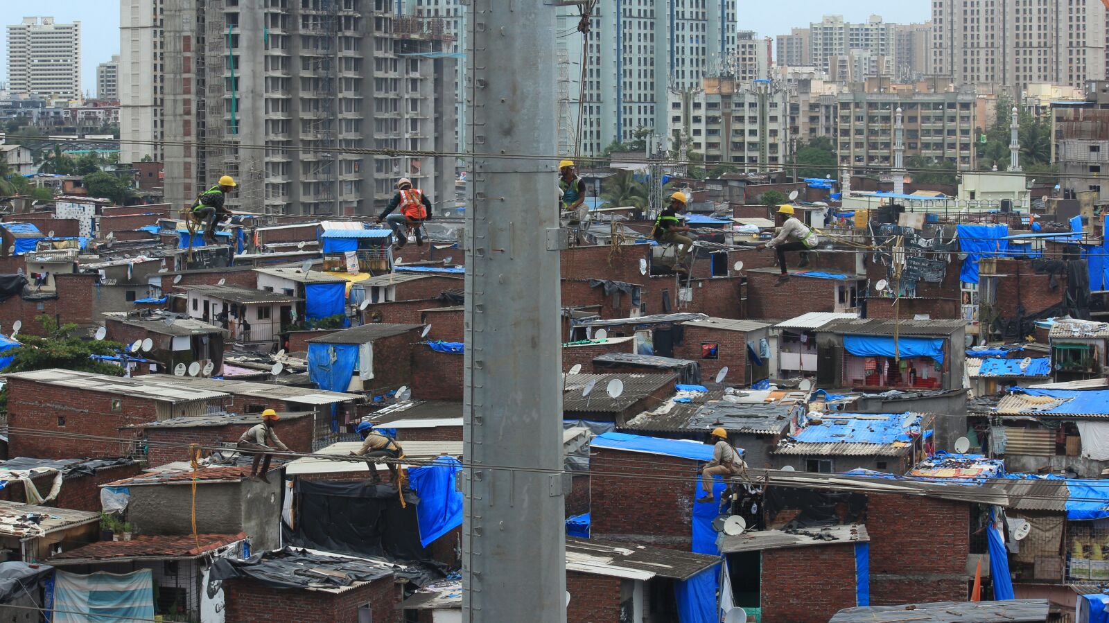 Canon EOS 600D (Rebel EOS T3i / EOS Kiss X5) sample photo. Labour, work, construction photography