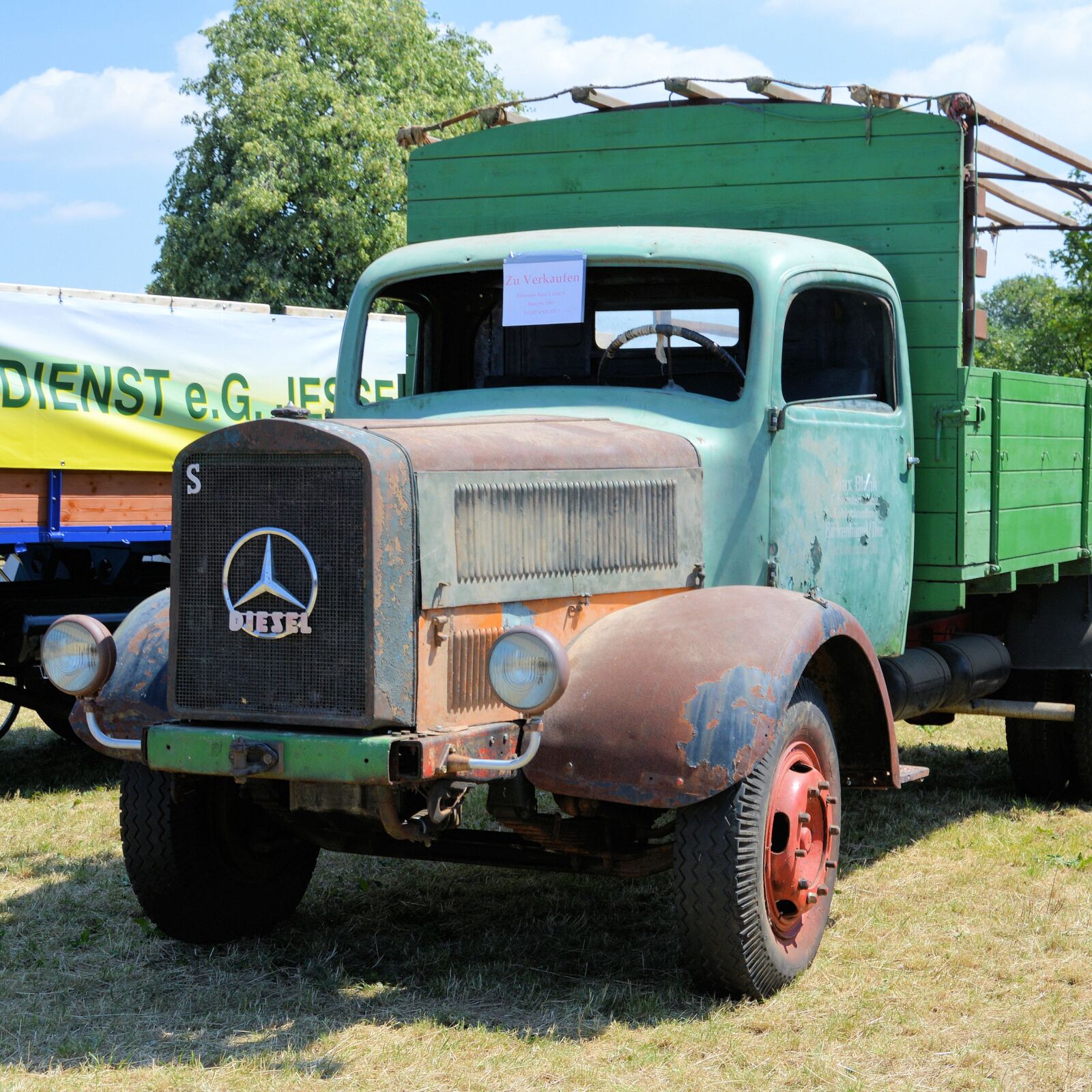 Nikon D3200 sample photo. Truck, oldtimer, historically photography