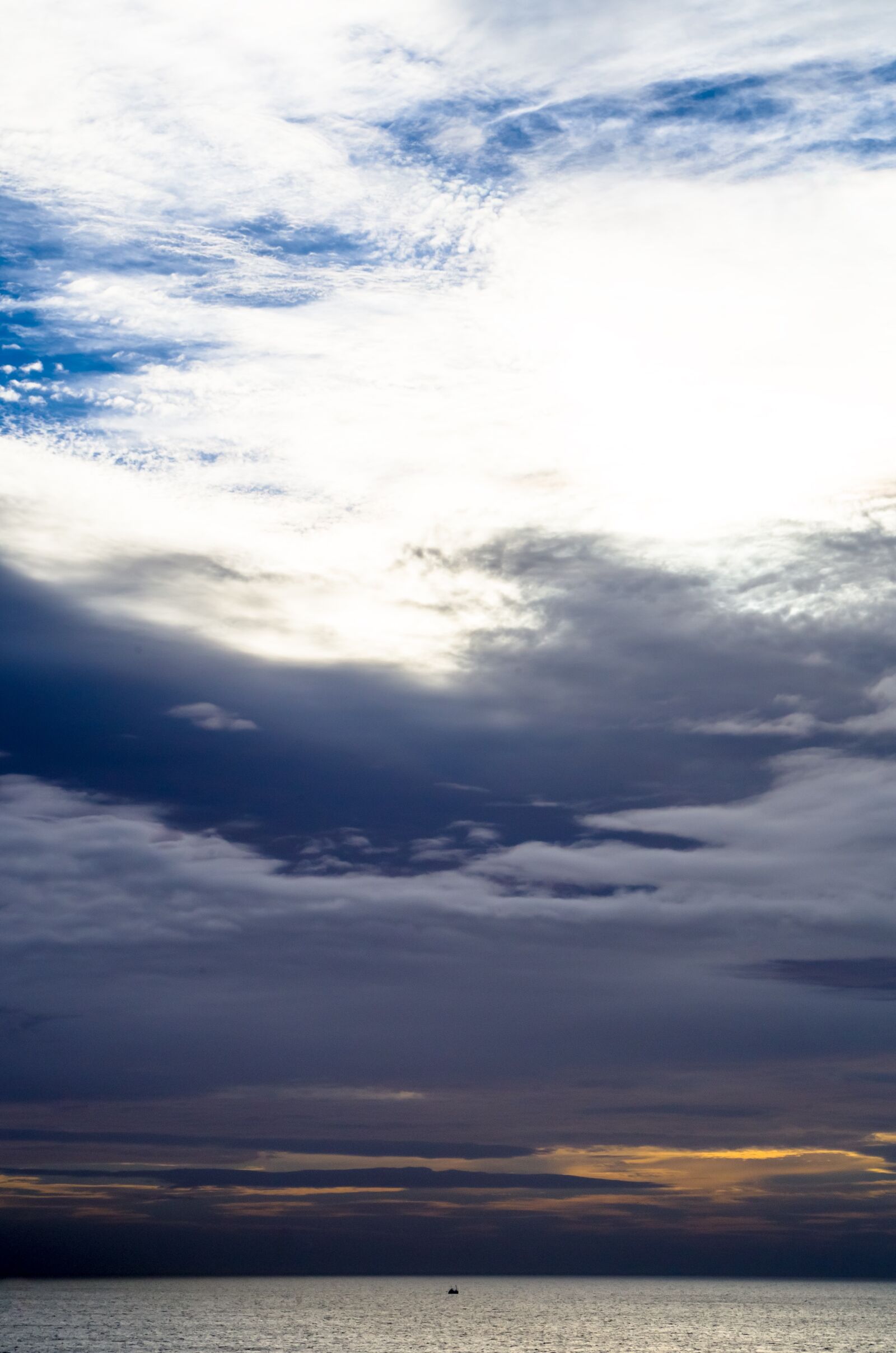 Pentax K-50 sample photo. Sunrise, tynemouth, sea photography