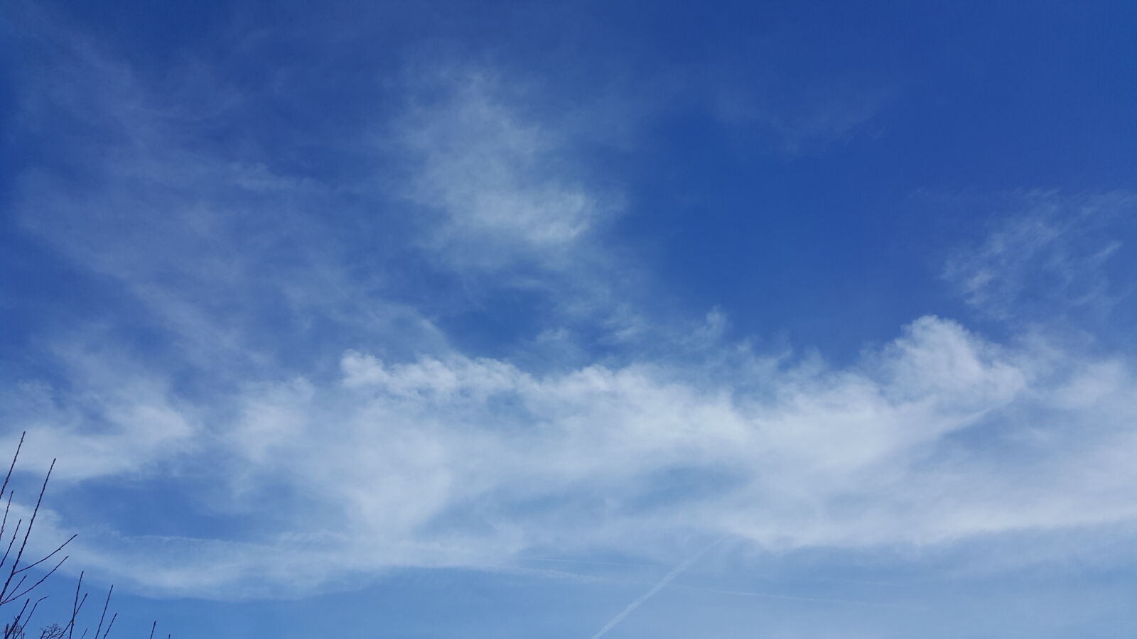 Samsung Galaxy Note5 sample photo. Blue, sky, bright, day photography