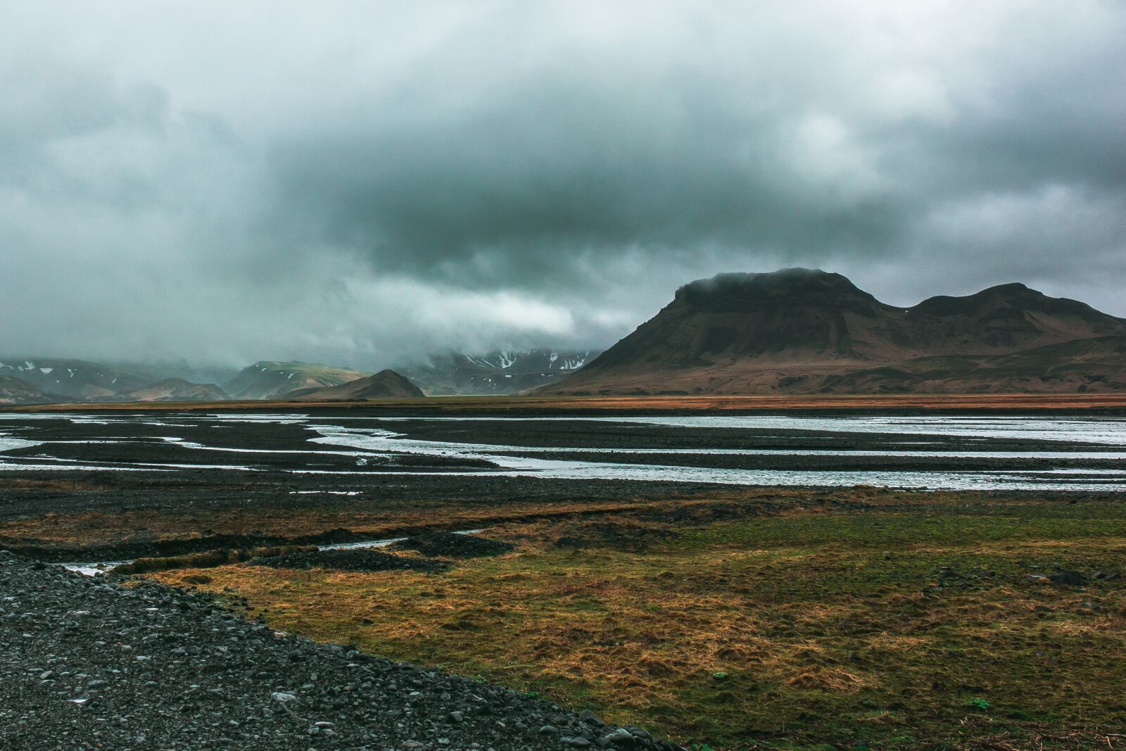 20mm F2.8 sample photo. Iceland, nature, landscape photography
