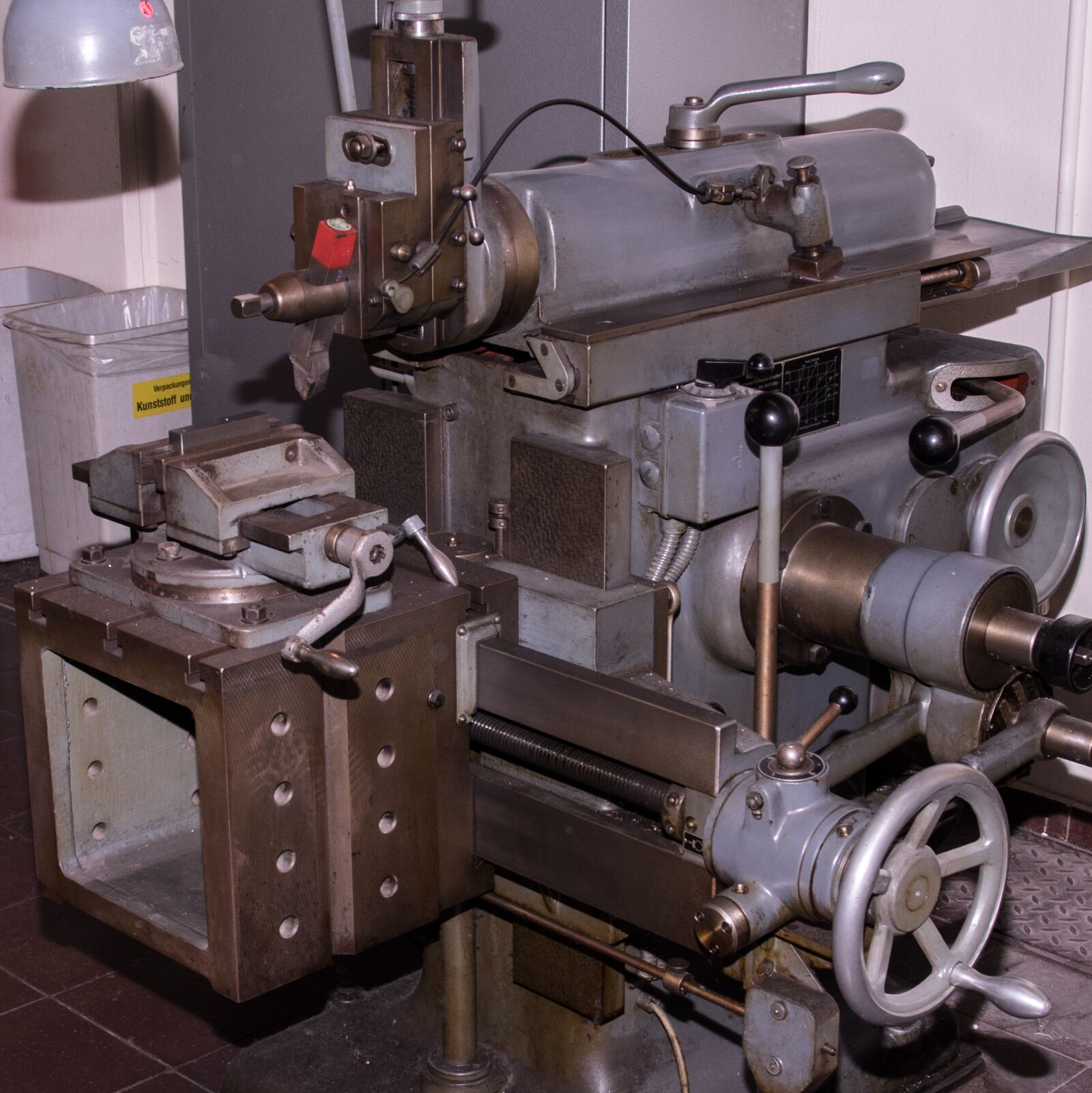 Pentax K-3 sample photo. Machine tool, planer, industry photography