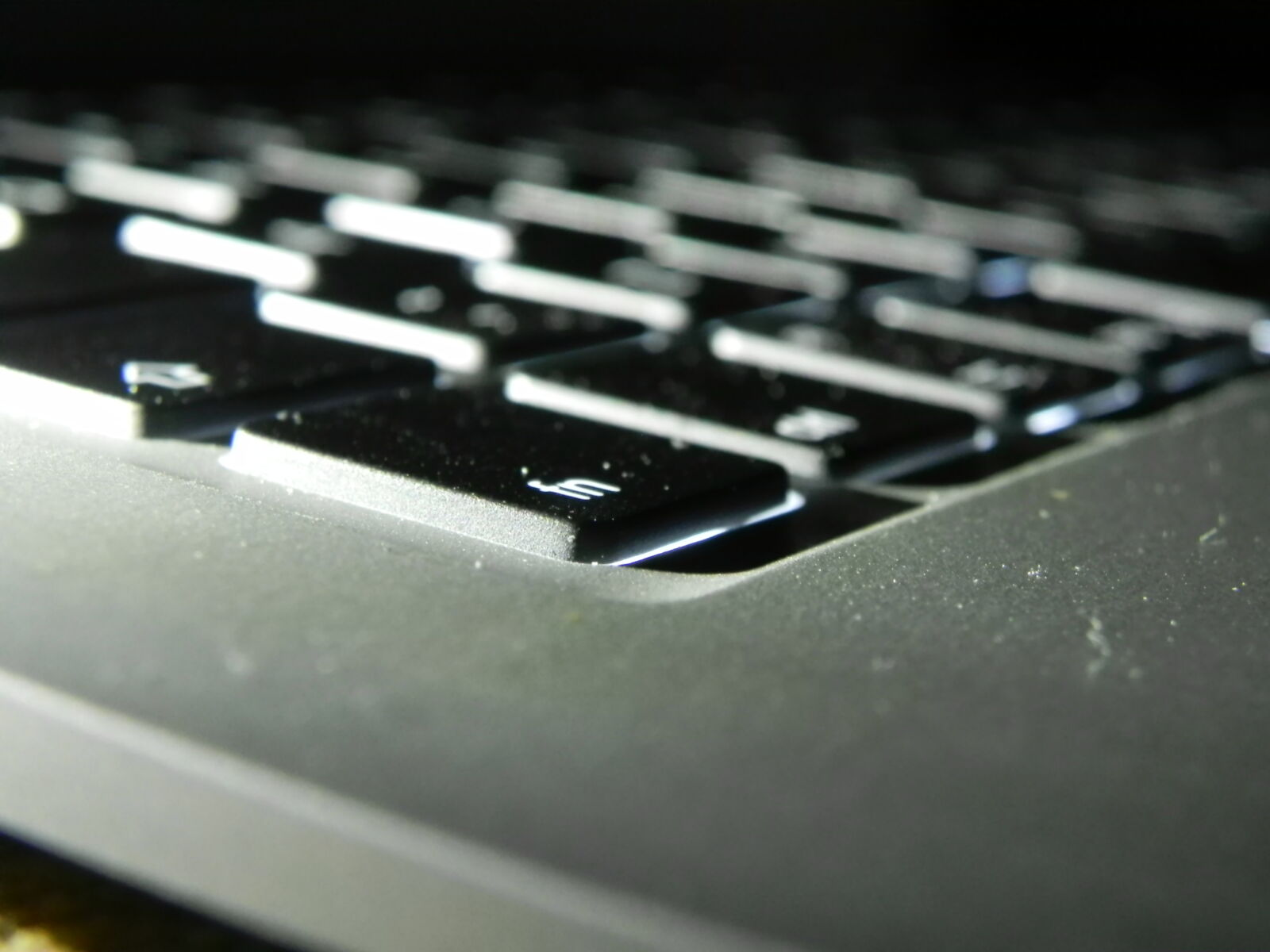 Nikon Coolpix P100 sample photo. Keyboard, macbook photography
