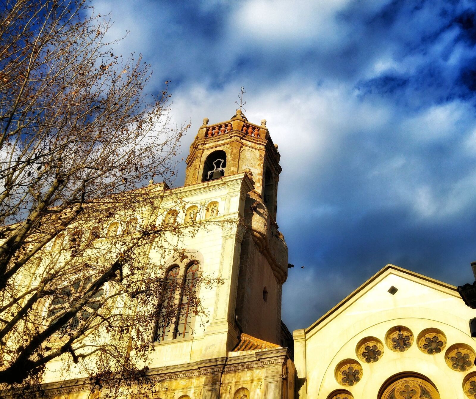 LG G4 sample photo. Mataró, landscape, plaza photography
