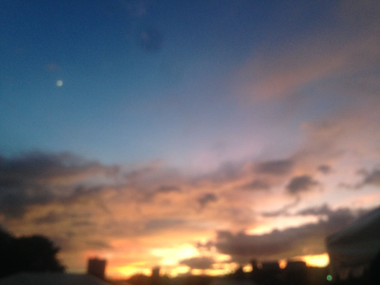iPhone 5 back camera 4.12mm f/2.4 sample photo. Sky, scenic, sunset photography