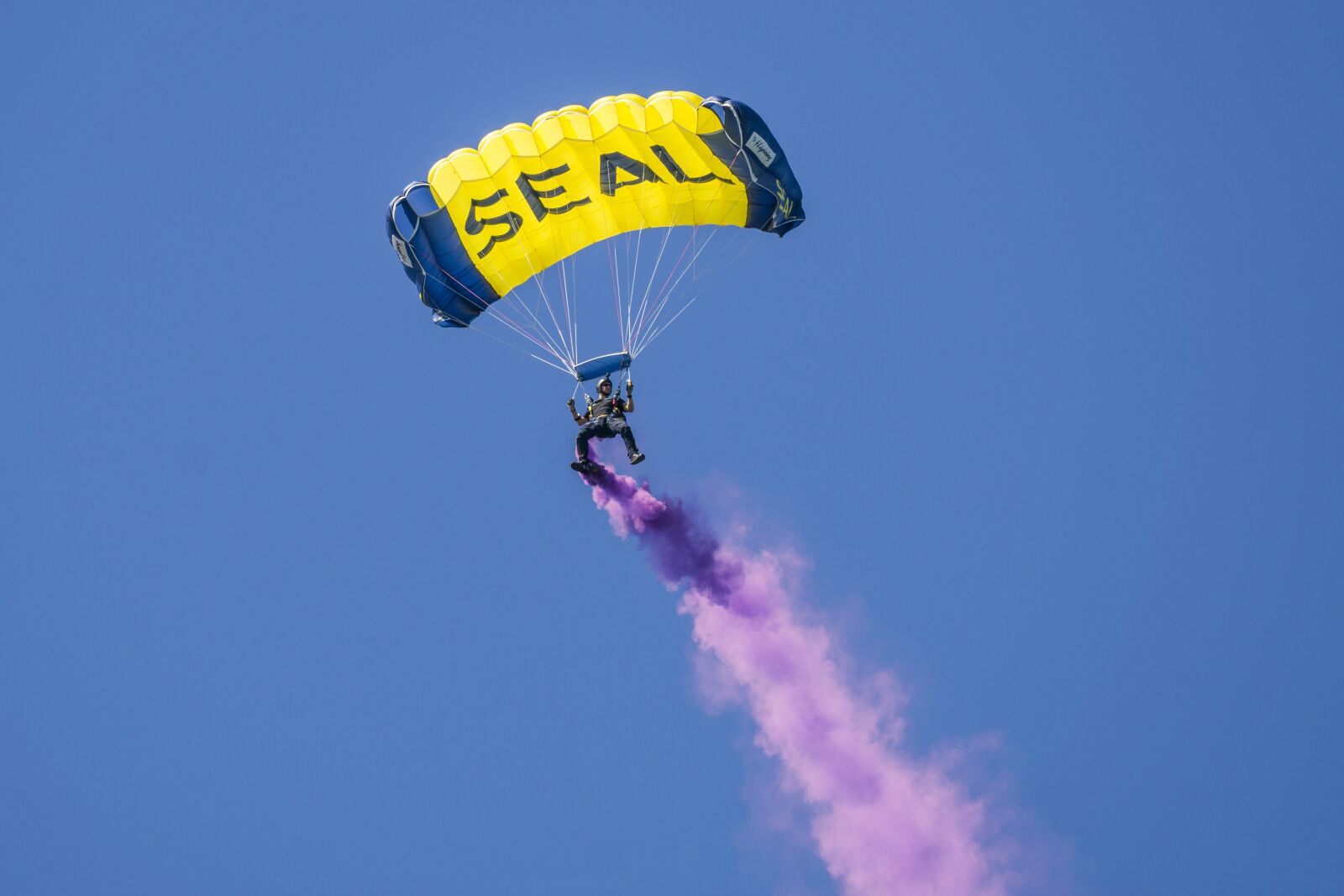 Sony a6000 sample photo. Parachute, paratrooper, navy seal photography
