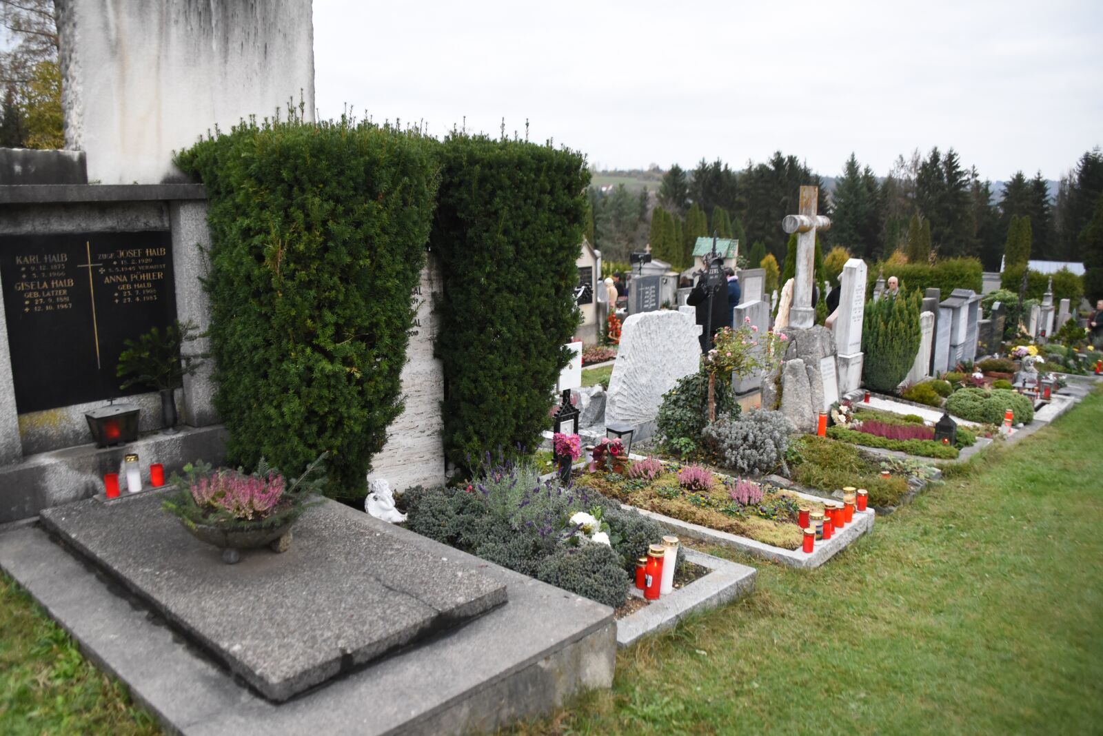 Nikon D750 sample photo. Cemetery, grave, all saints' photography