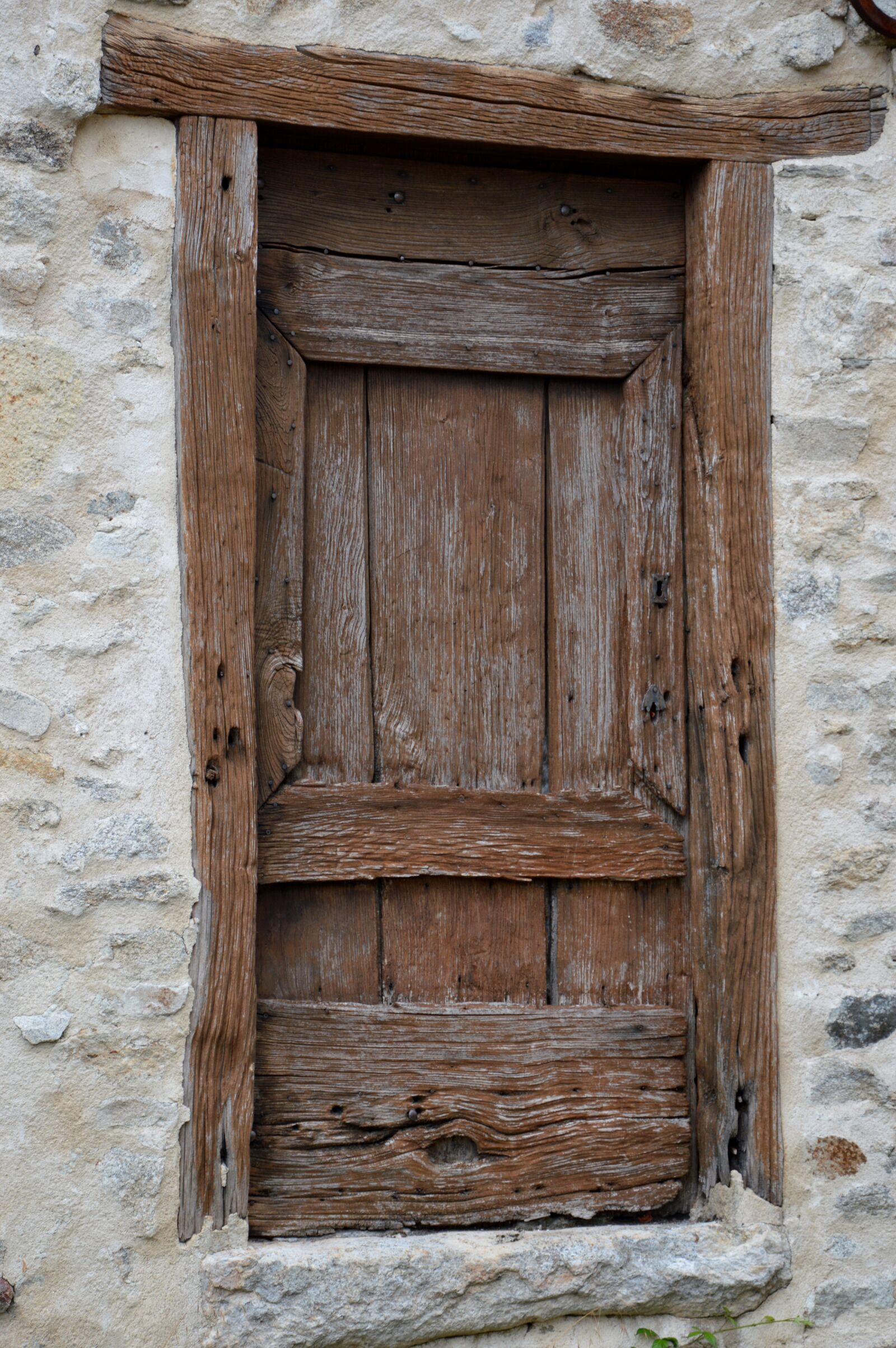 Nikon D3200 sample photo. Old door, old wood photography