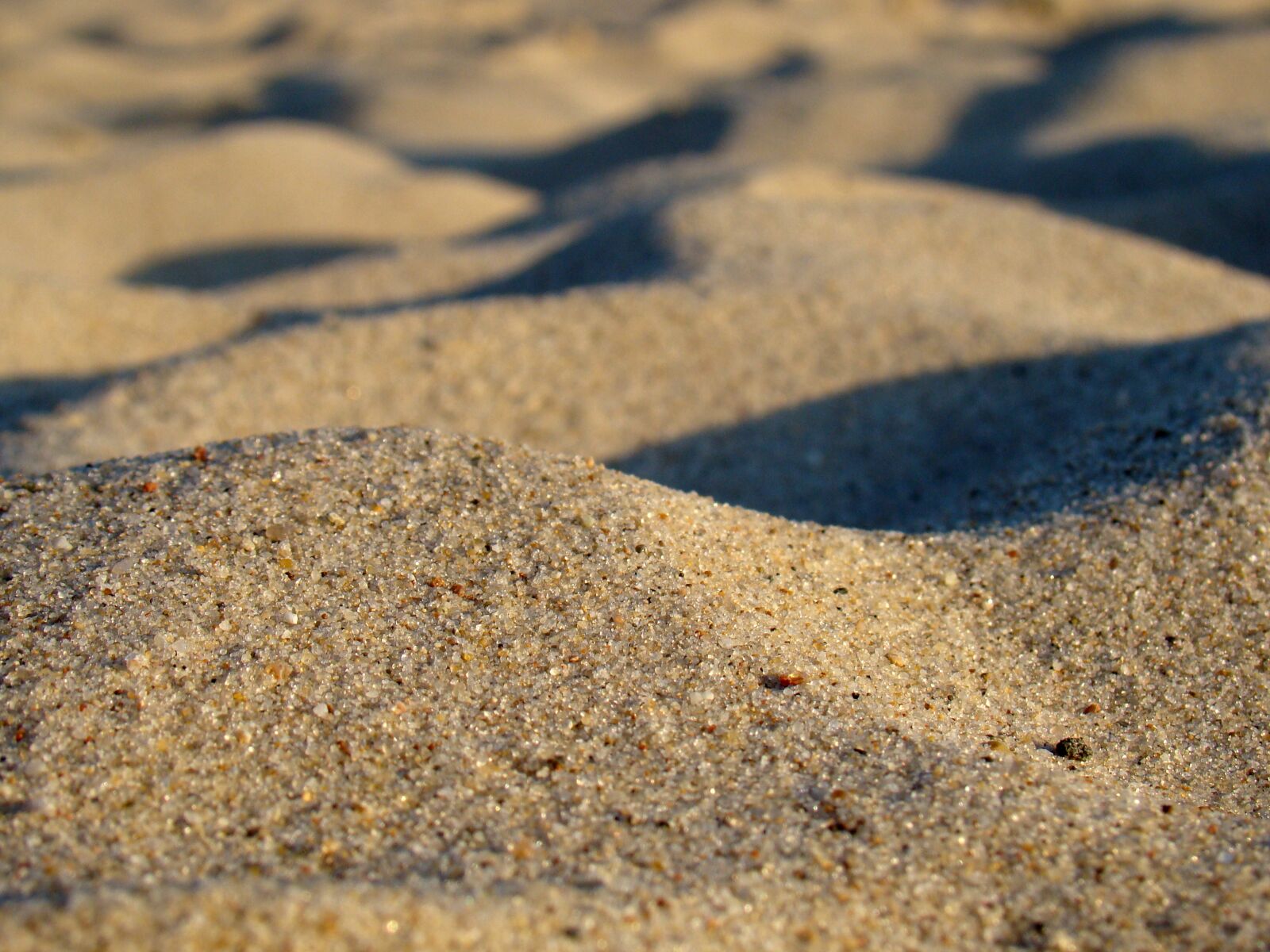 Sony Cyber-shot DSC-H50 sample photo. Sand, beaches, desert photography
