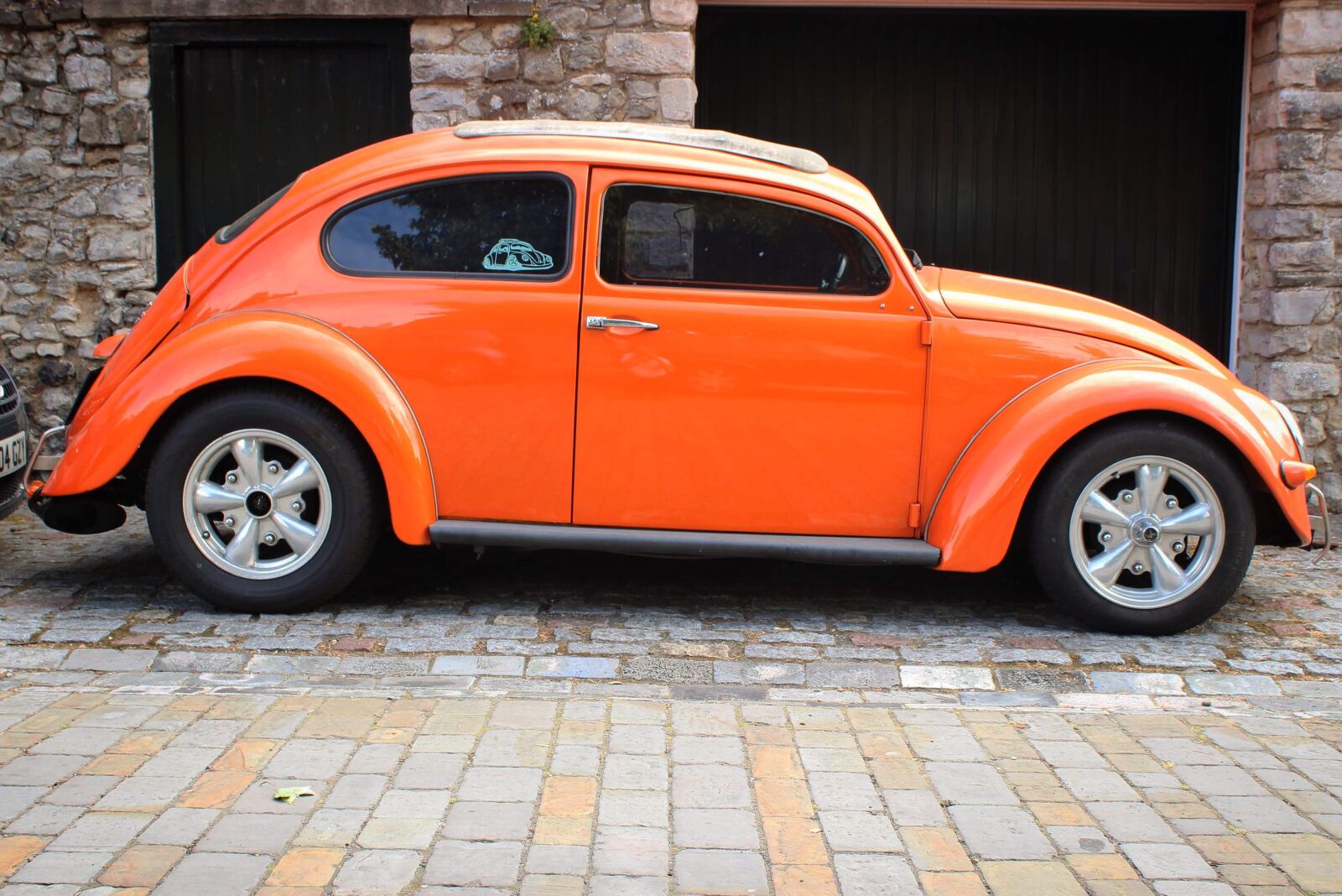 Canon EOS 600D (Rebel EOS T3i / EOS Kiss X5) sample photo. Vw, beetle, volkswagen photography