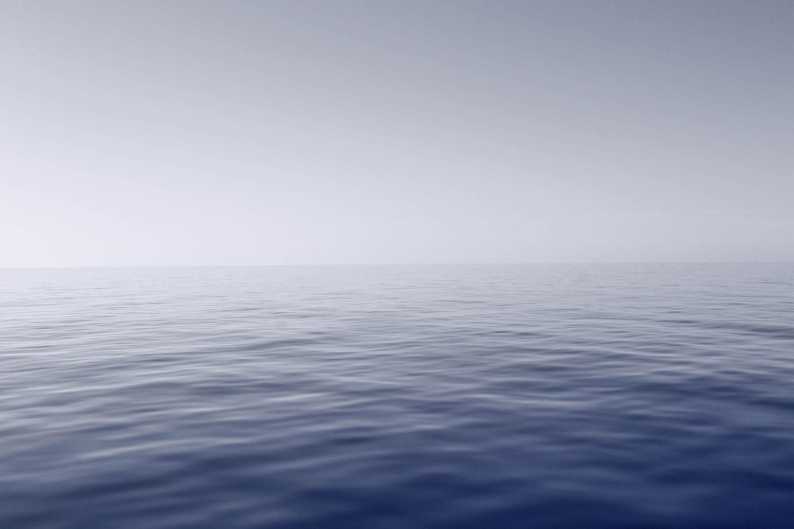 Canon EOS 600D (Rebel EOS T3i / EOS Kiss X5) sample photo. Blue, body, of, water photography
