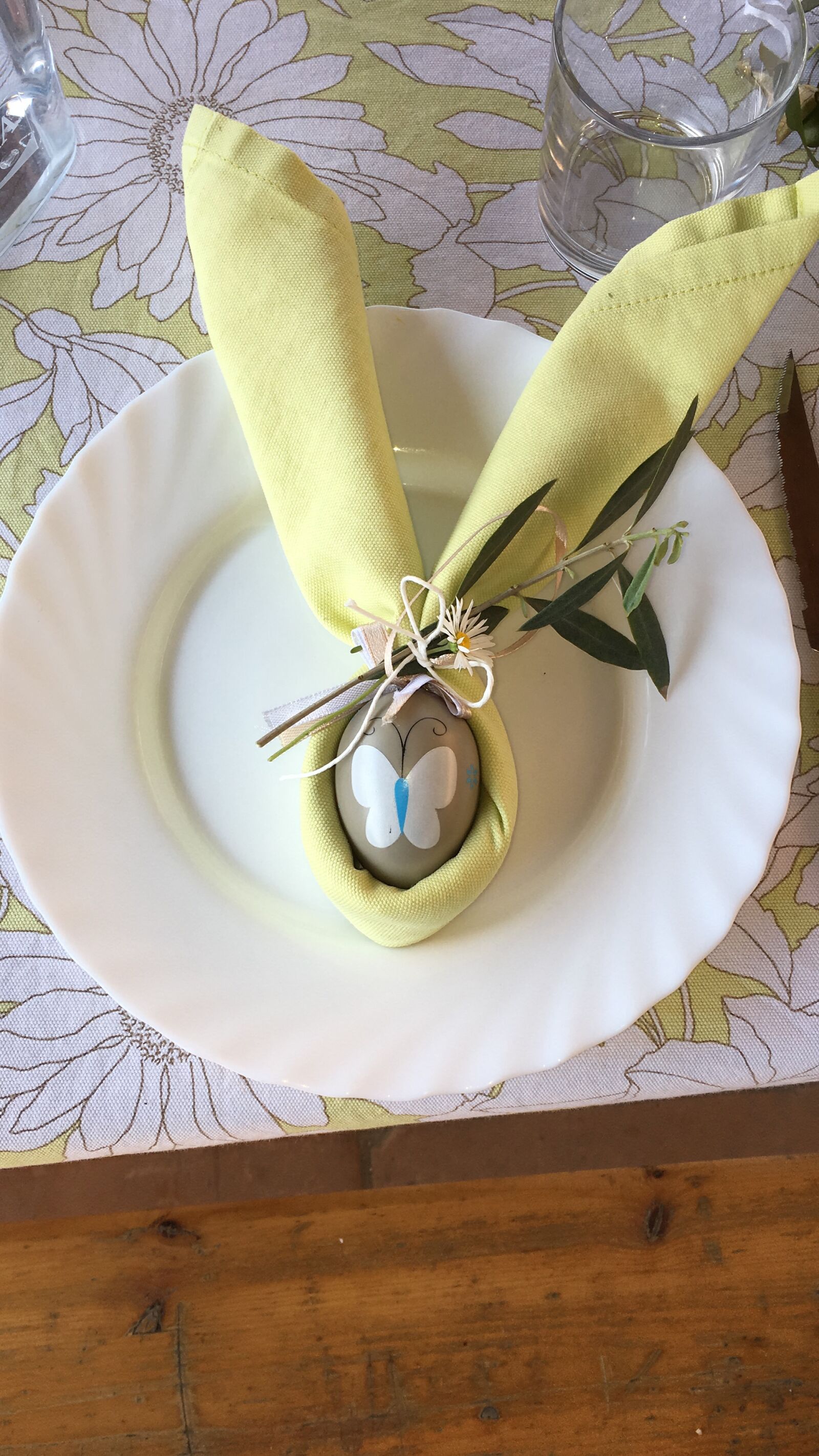 Apple iPhone 6s sample photo. Centerpiece, easter, decoration photography