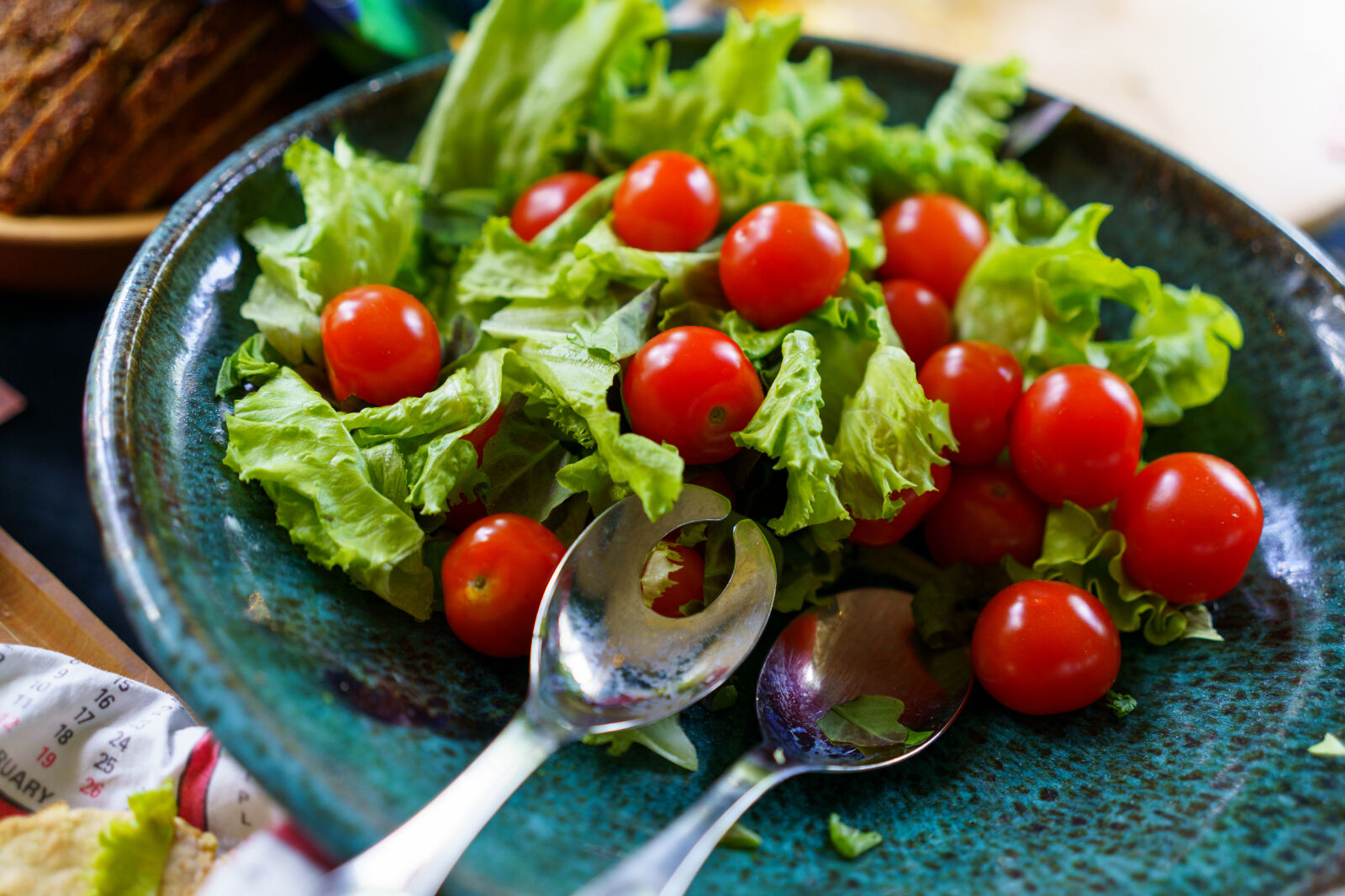 Sigma 50mm F2 DG DN | C sample photo. Tomato salad photography