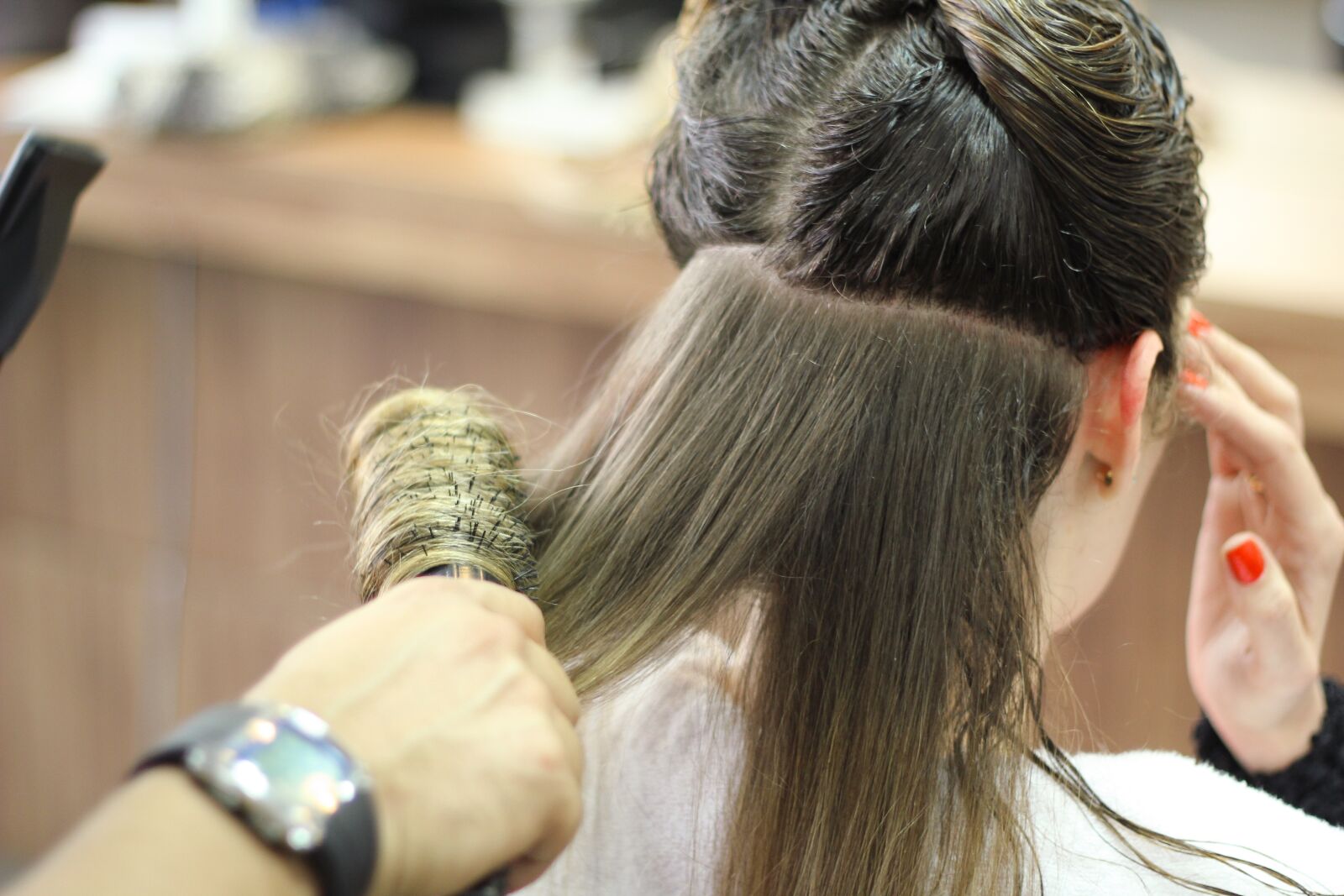 Canon EOS 60D + Canon EF 50mm F1.8 II sample photo. School, hair, salon photography