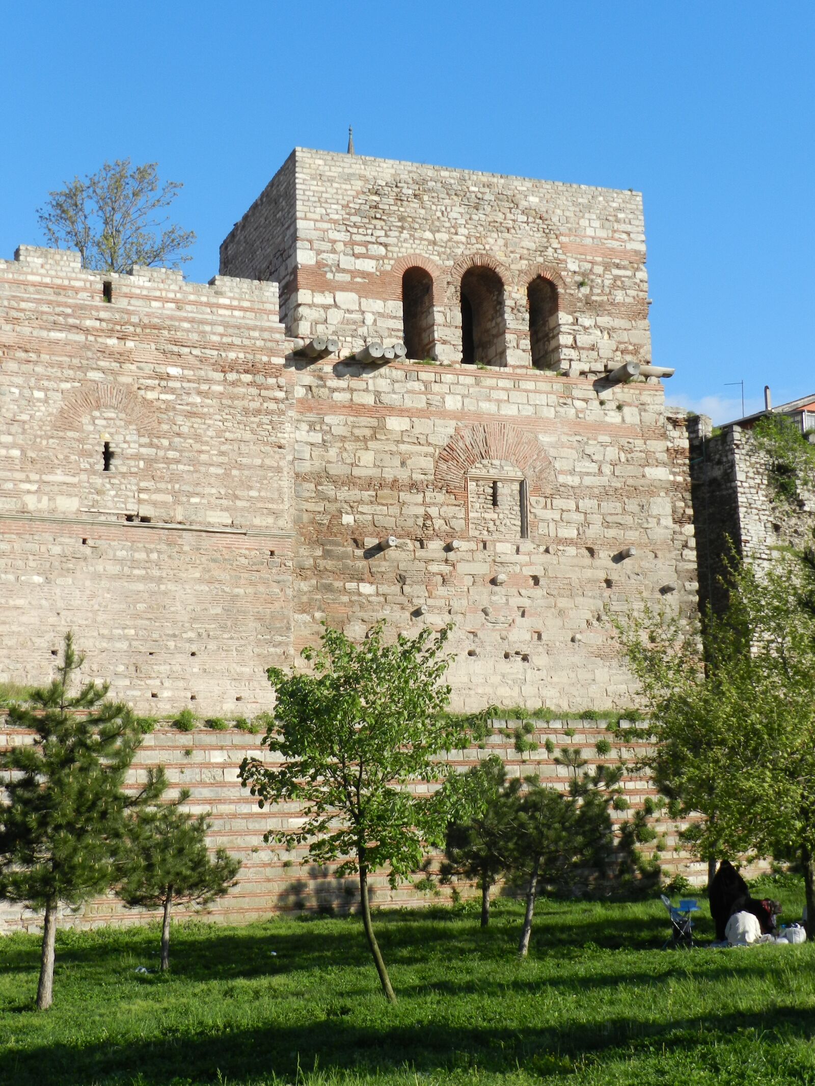 Nikon Coolpix P500 sample photo. Istanbul, walls, ayvansaray photography